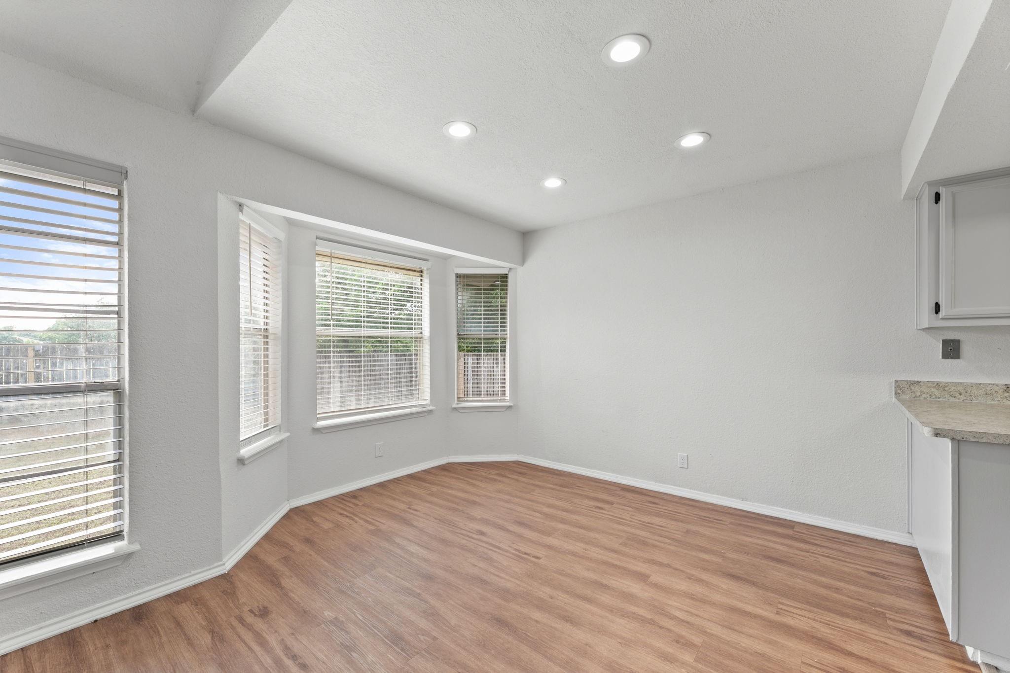 500 Splitrock St, Round Rock, TX 78681