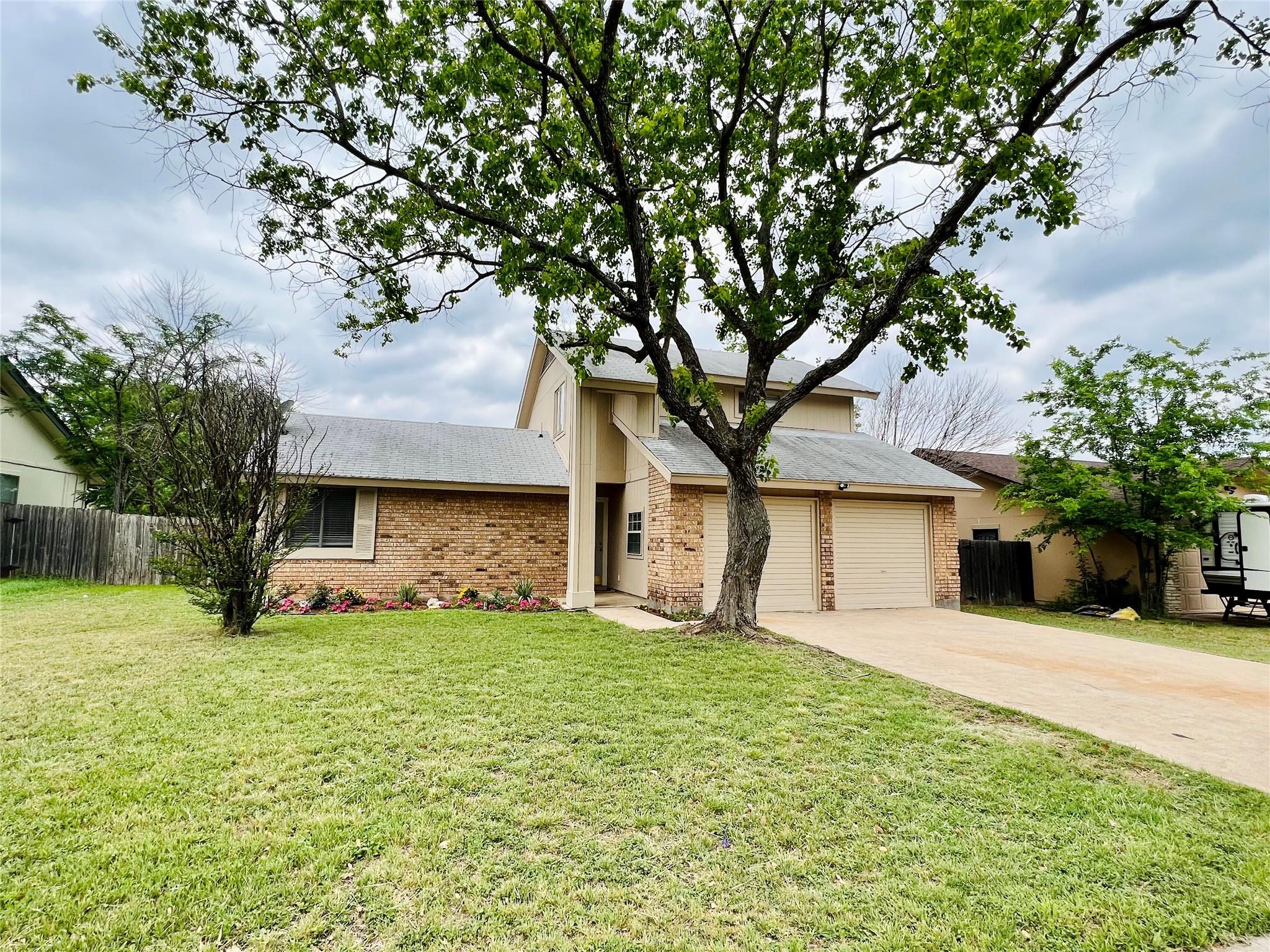 500 Splitrock St, Round Rock, TX 78681