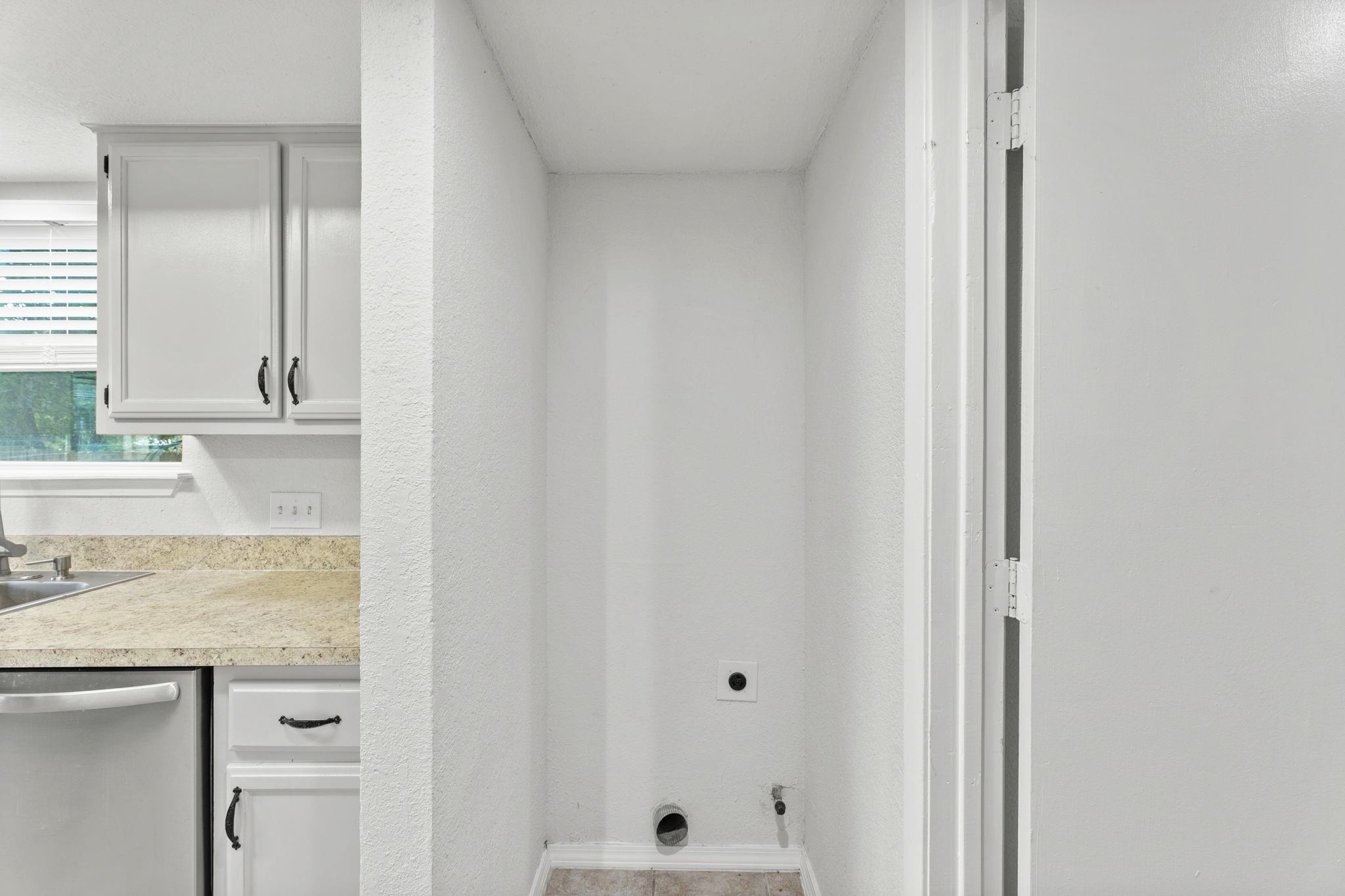 500 Splitrock St, Round Rock, TX 78681