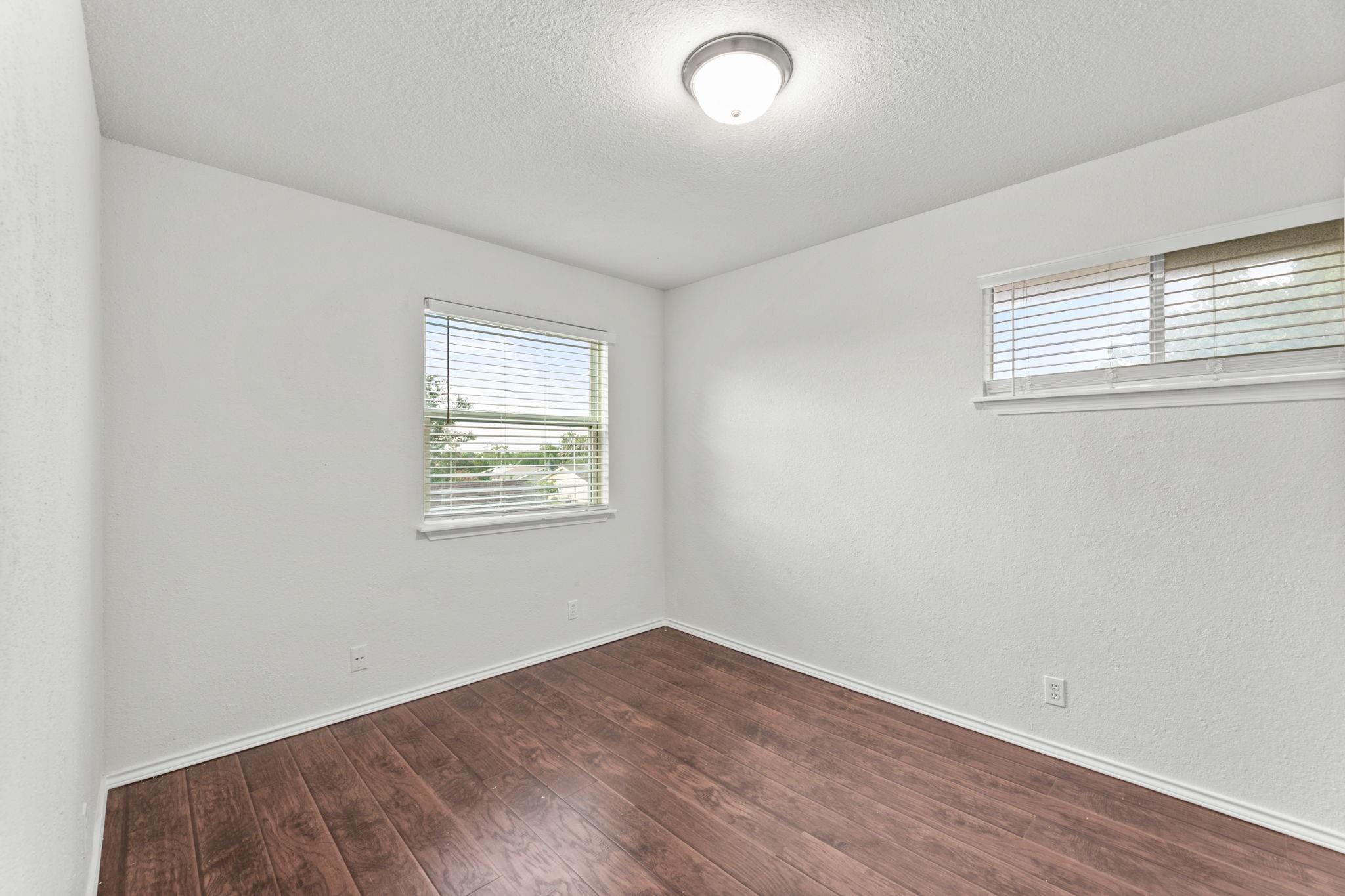 500 Splitrock St, Round Rock, TX 78681