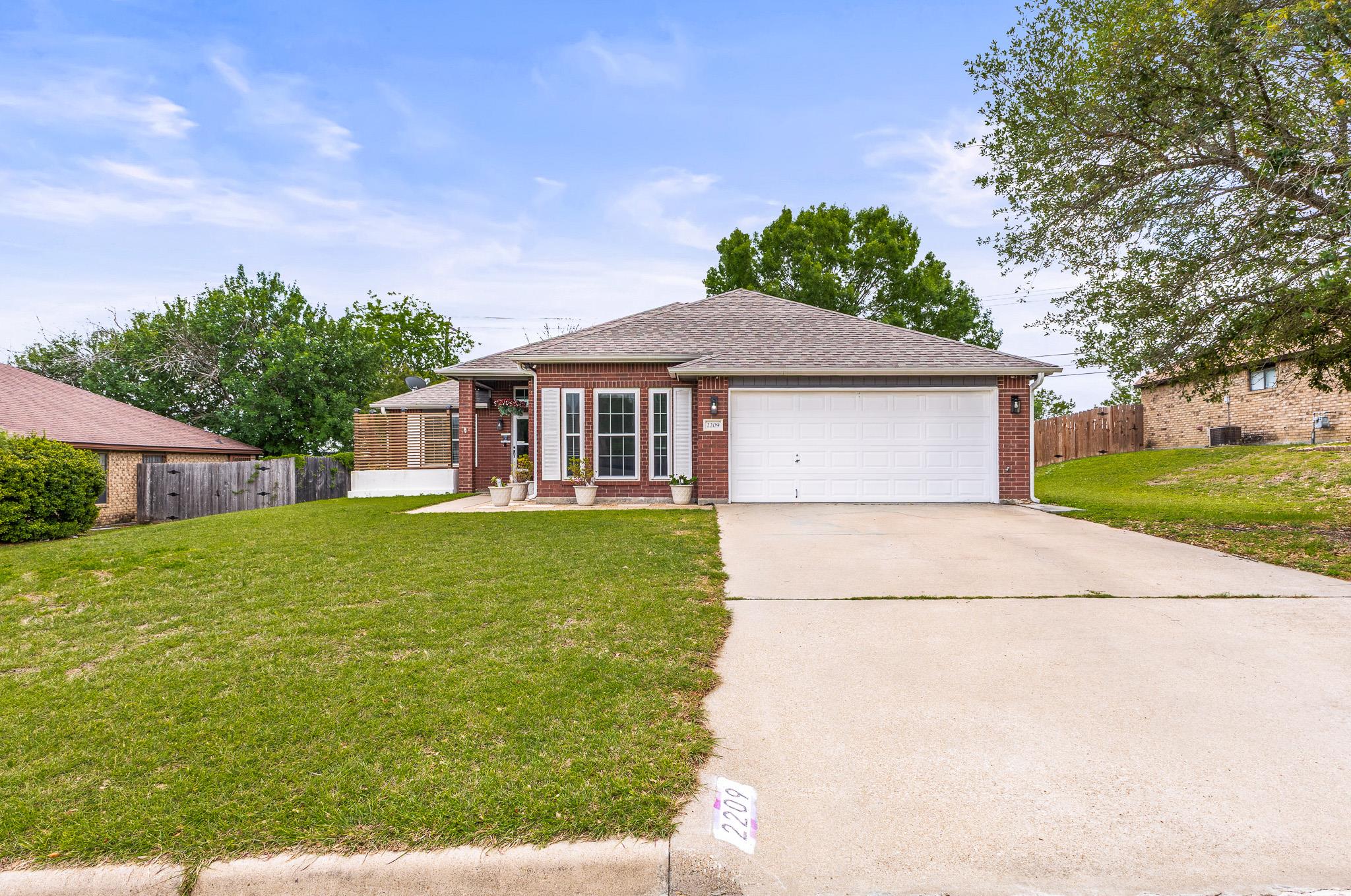 2209 Creek Dr, Harker Heights, TX 76548