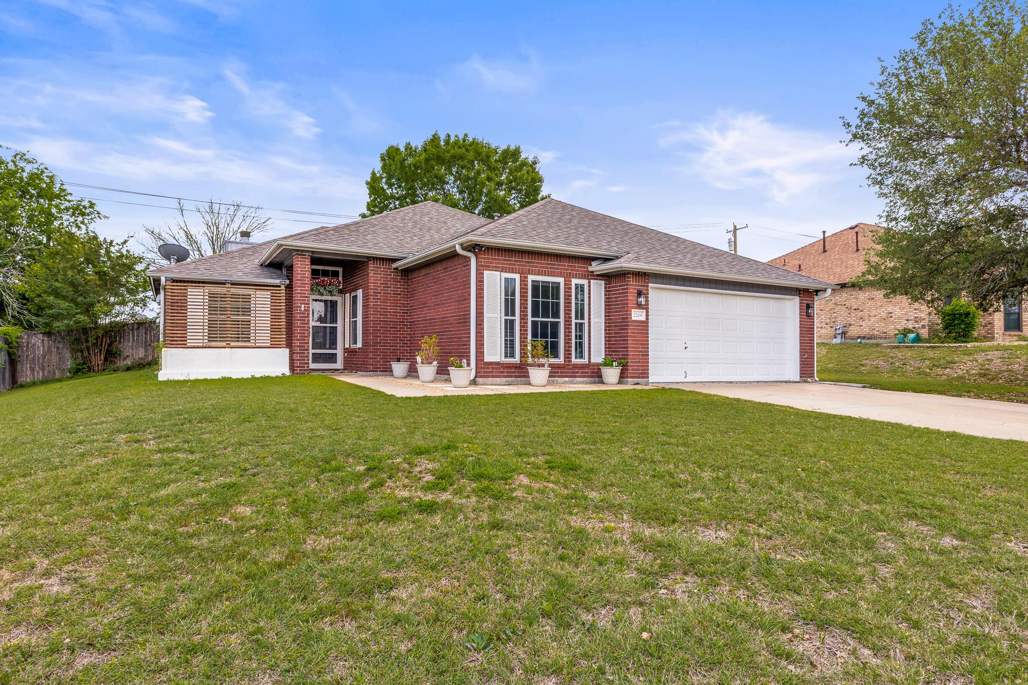 2209 Creek Dr, Harker Heights, TX 76548