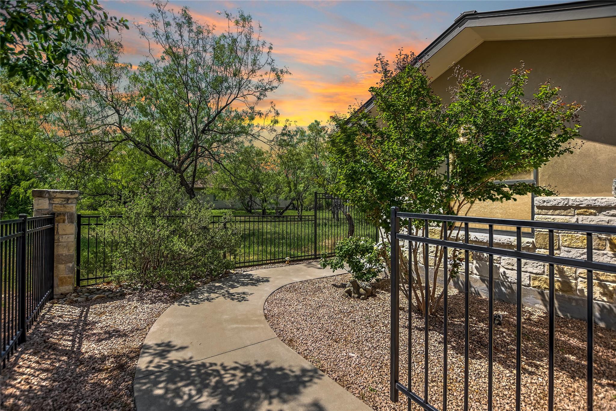 416 Hi Cir W # A, Horseshoe Bay, TX 78657