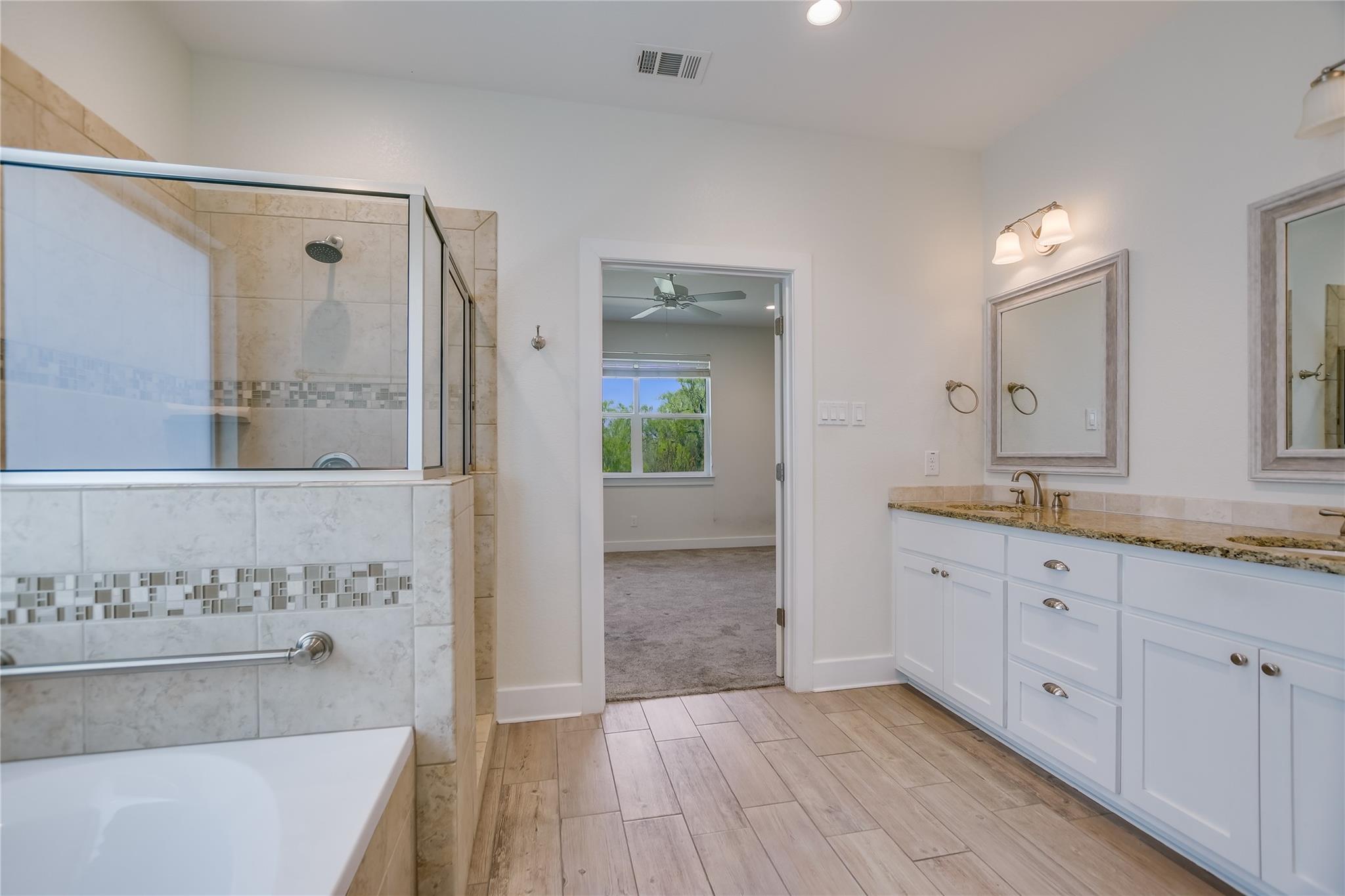 416 Hi Cir W # A, Horseshoe Bay, TX 78657