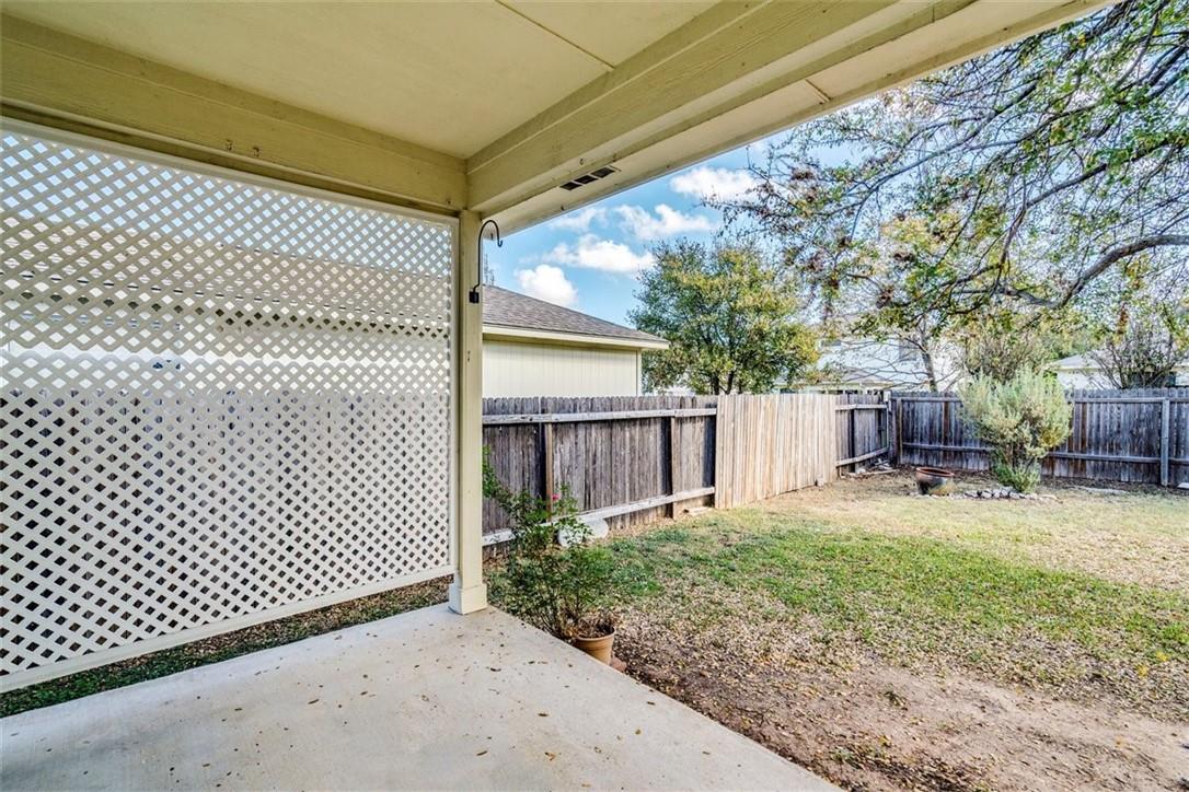 1307 Dillon Lake Bnd, Leander, TX 78641