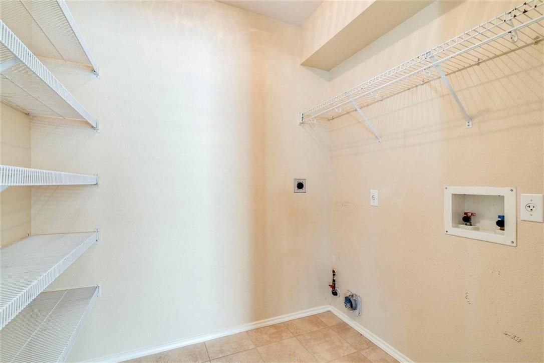 1307 Dillon Lake Bnd, Leander, TX 78641