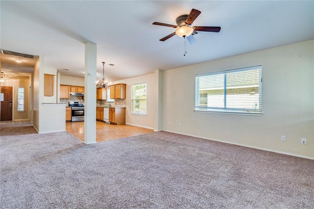 1307 Dillon Lake Bnd, Leander, TX 78641