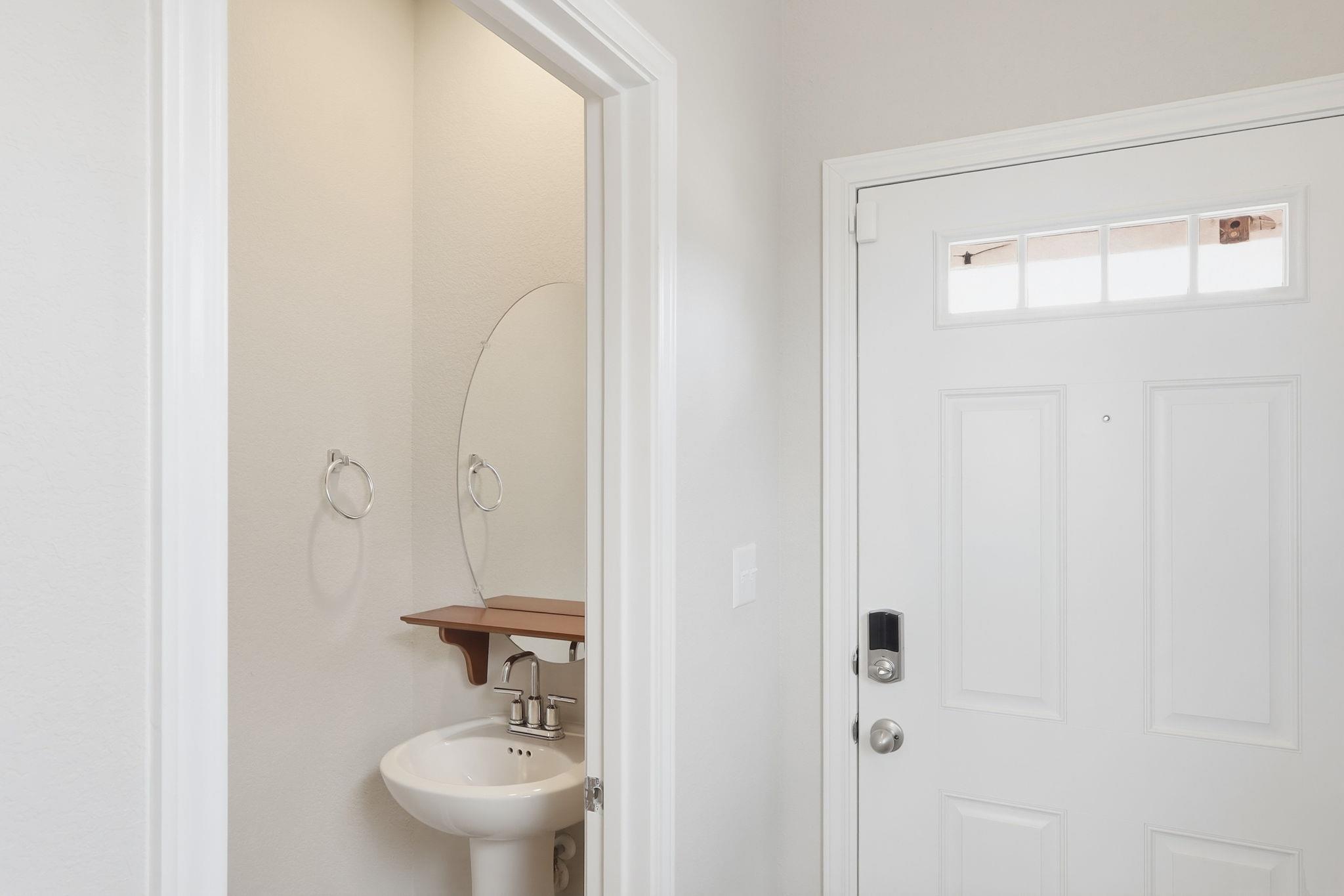 136 Morning Dawn Ln, Georgetown, TX 78628