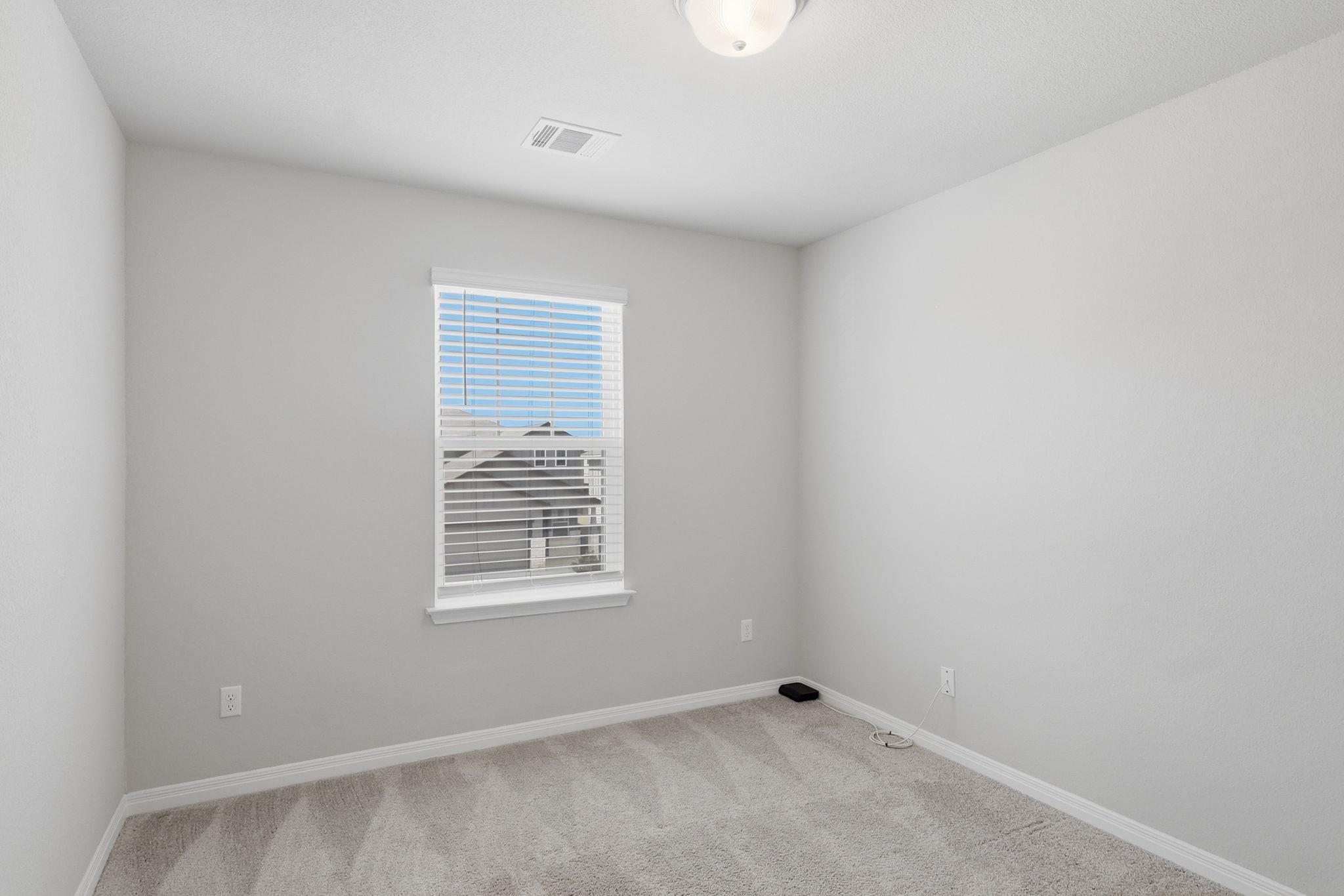 136 Morning Dawn Ln, Georgetown, TX 78628