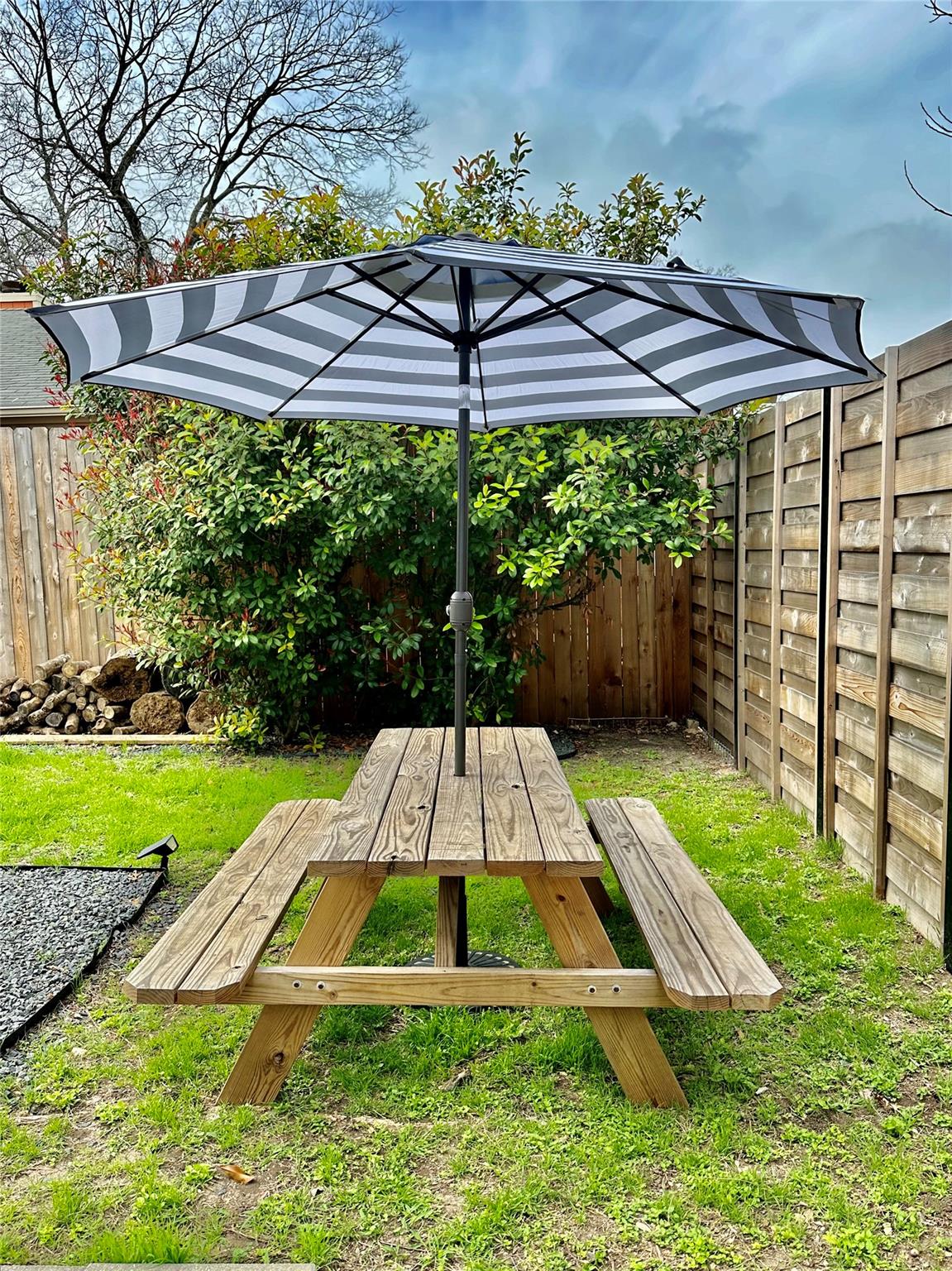 5405 Meadow Crst, Austin, TX 78744