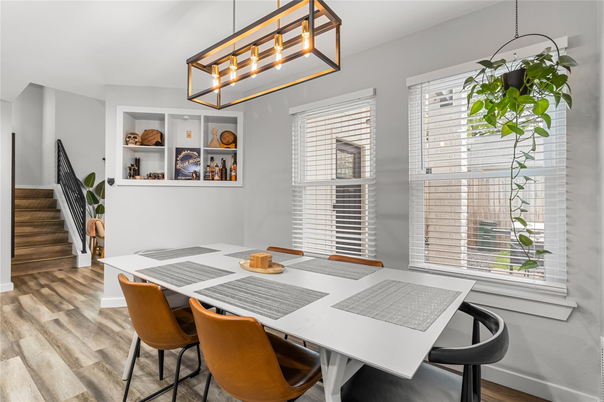 5405 Meadow Crst, Austin, TX 78744