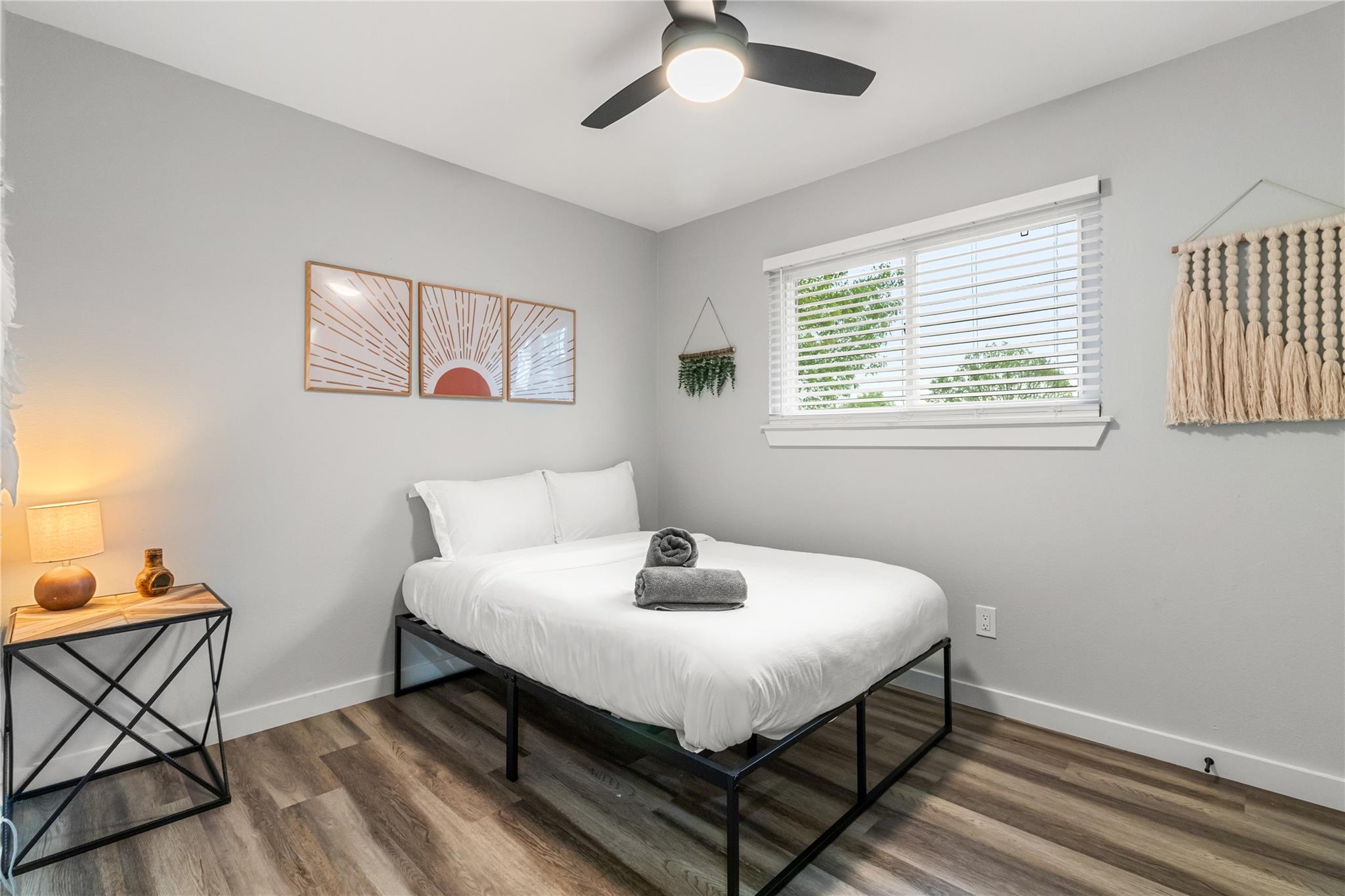 5405 Meadow Crst, Austin, TX 78744