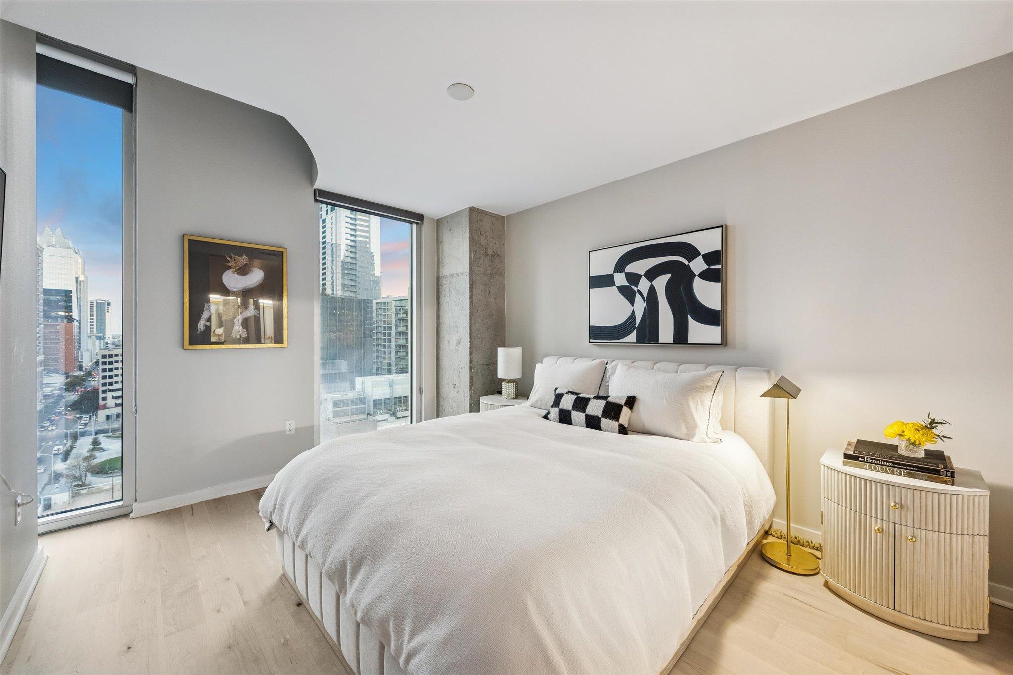 360 Nueces St # 1417, Austin, TX 78701