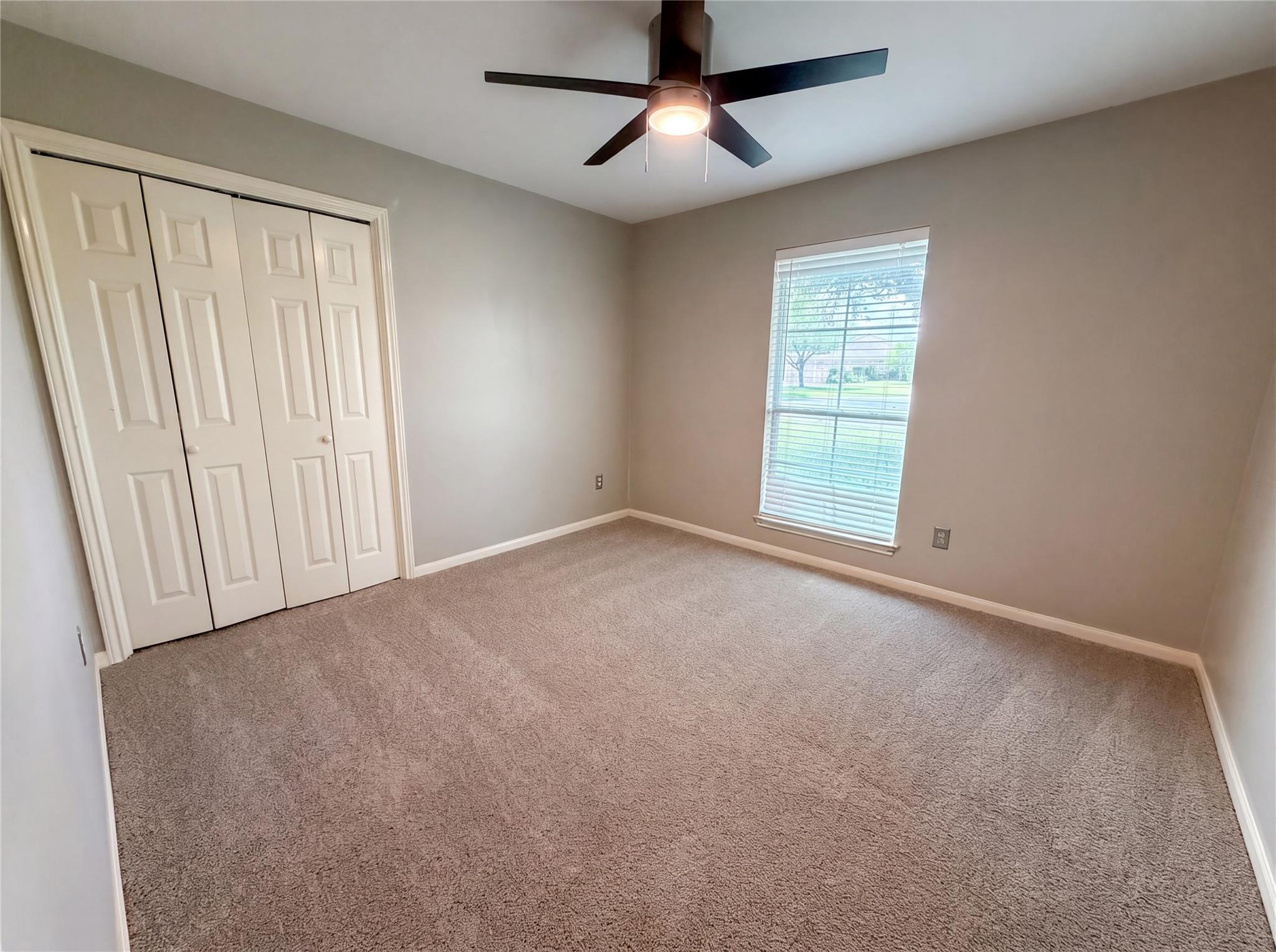 116 San Jacinto, Hutto, TX 78634