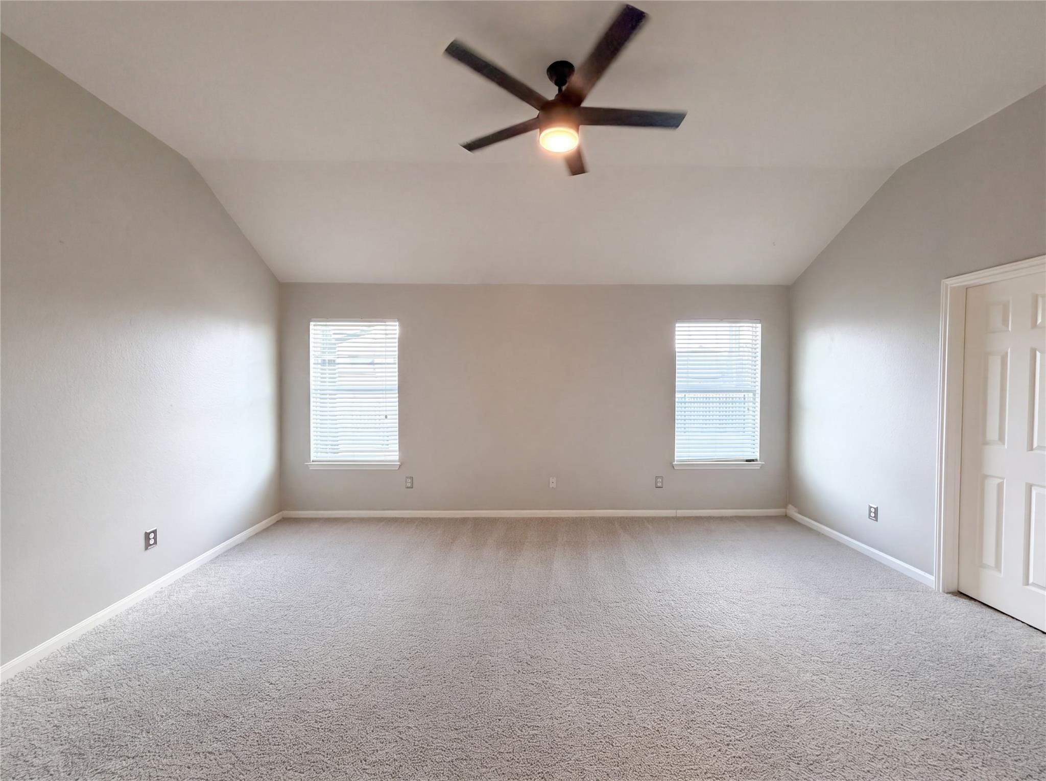 116 San Jacinto, Hutto, TX 78634