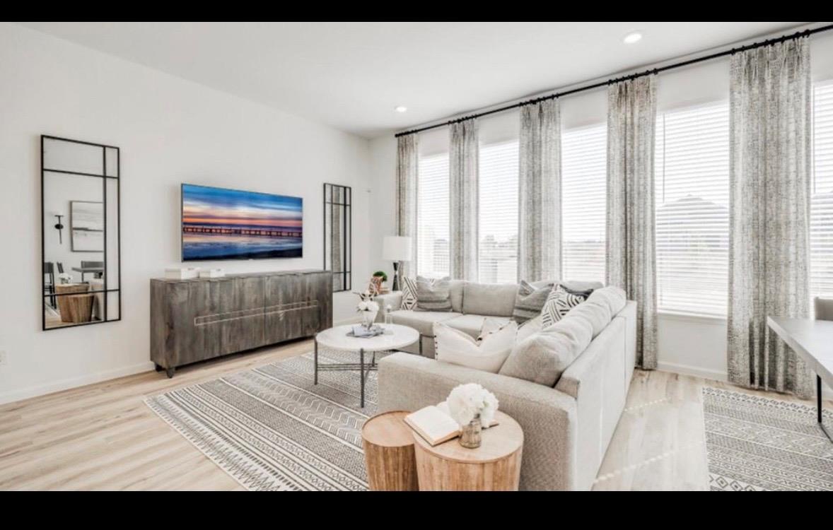 12623 Blue Catfish Ln, Cypress, TX 77433