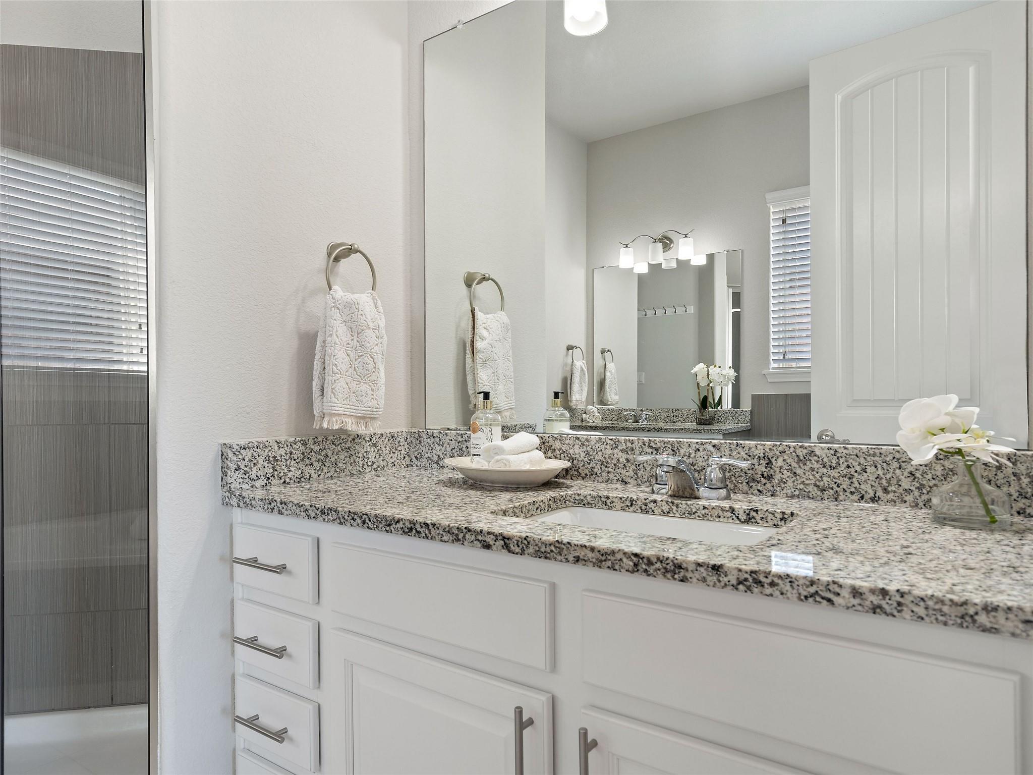 1400 Little Elm Trl # 1404, Cedar Park, TX 78613