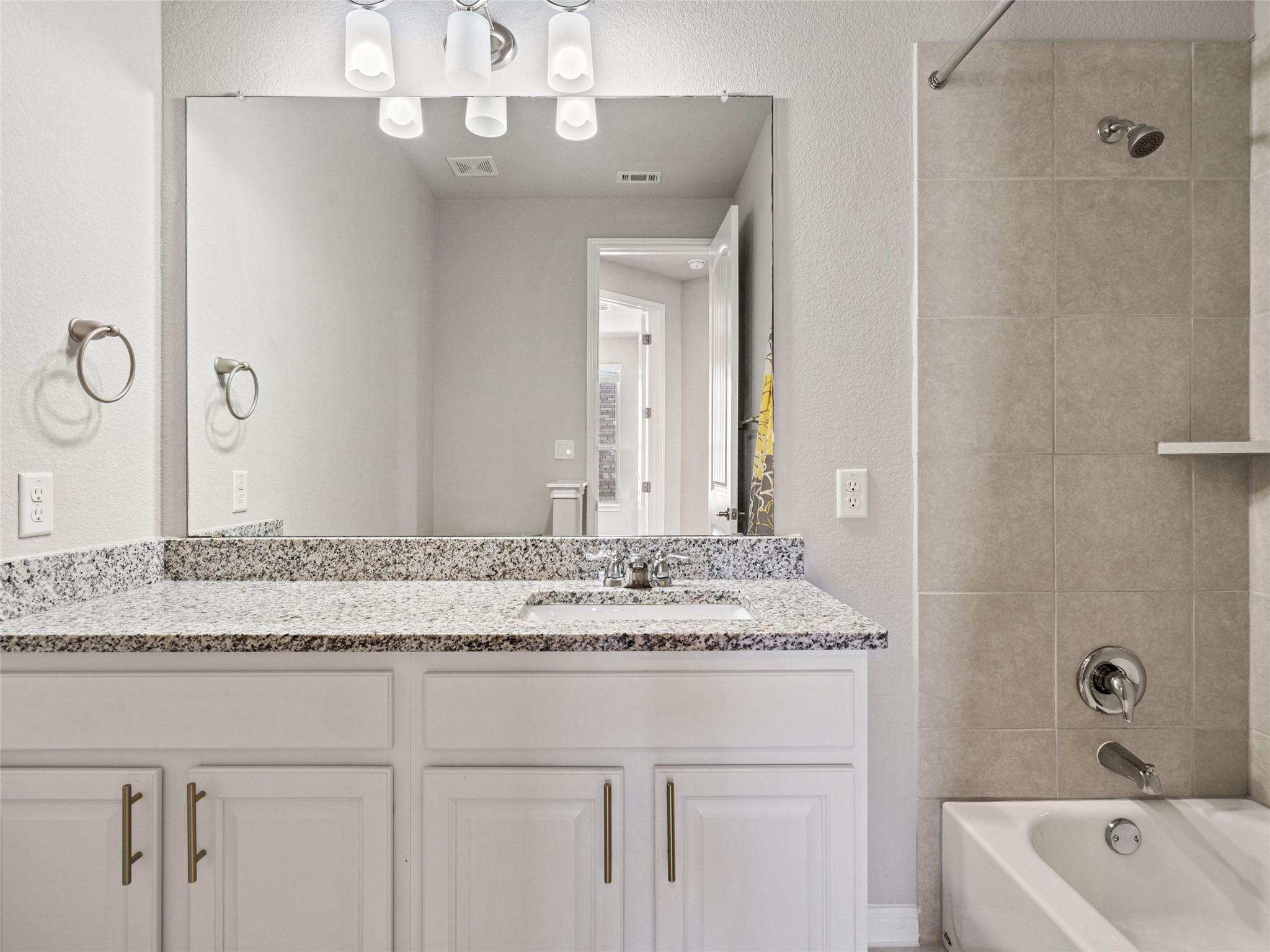 1400 Little Elm Trl # 1404, Cedar Park, TX 78613