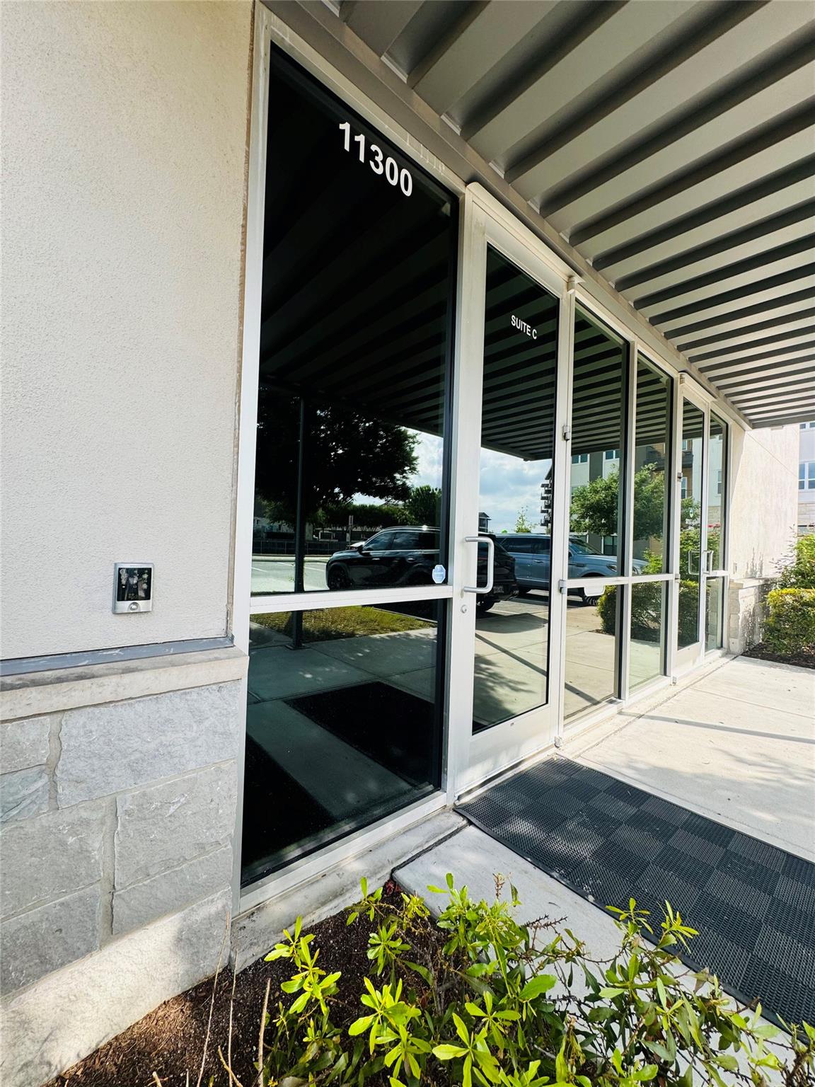 11300 S Interstate 35 # C, Austin, TX 78748