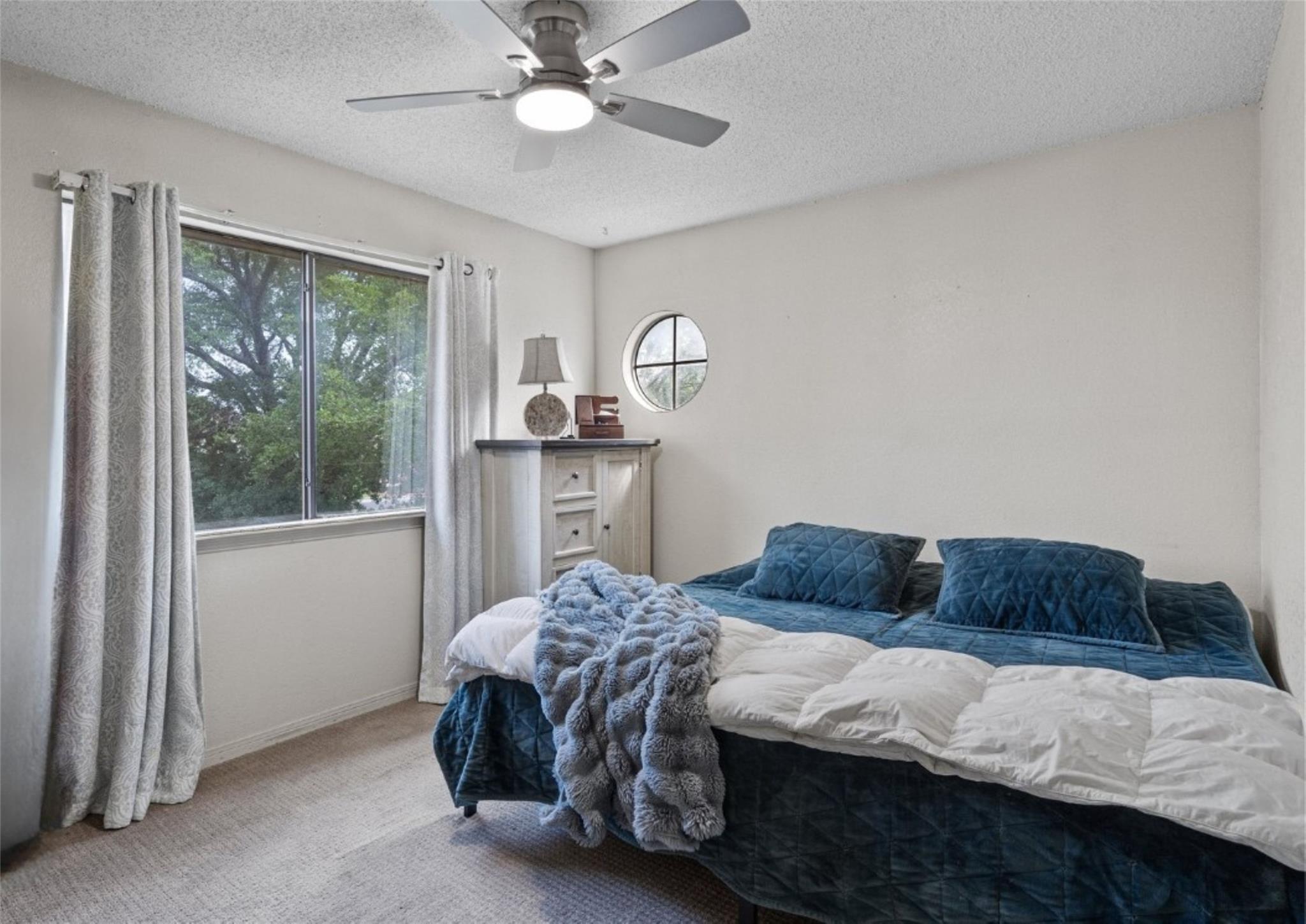 1912 Gaylord Dr, Austin, TX 78728