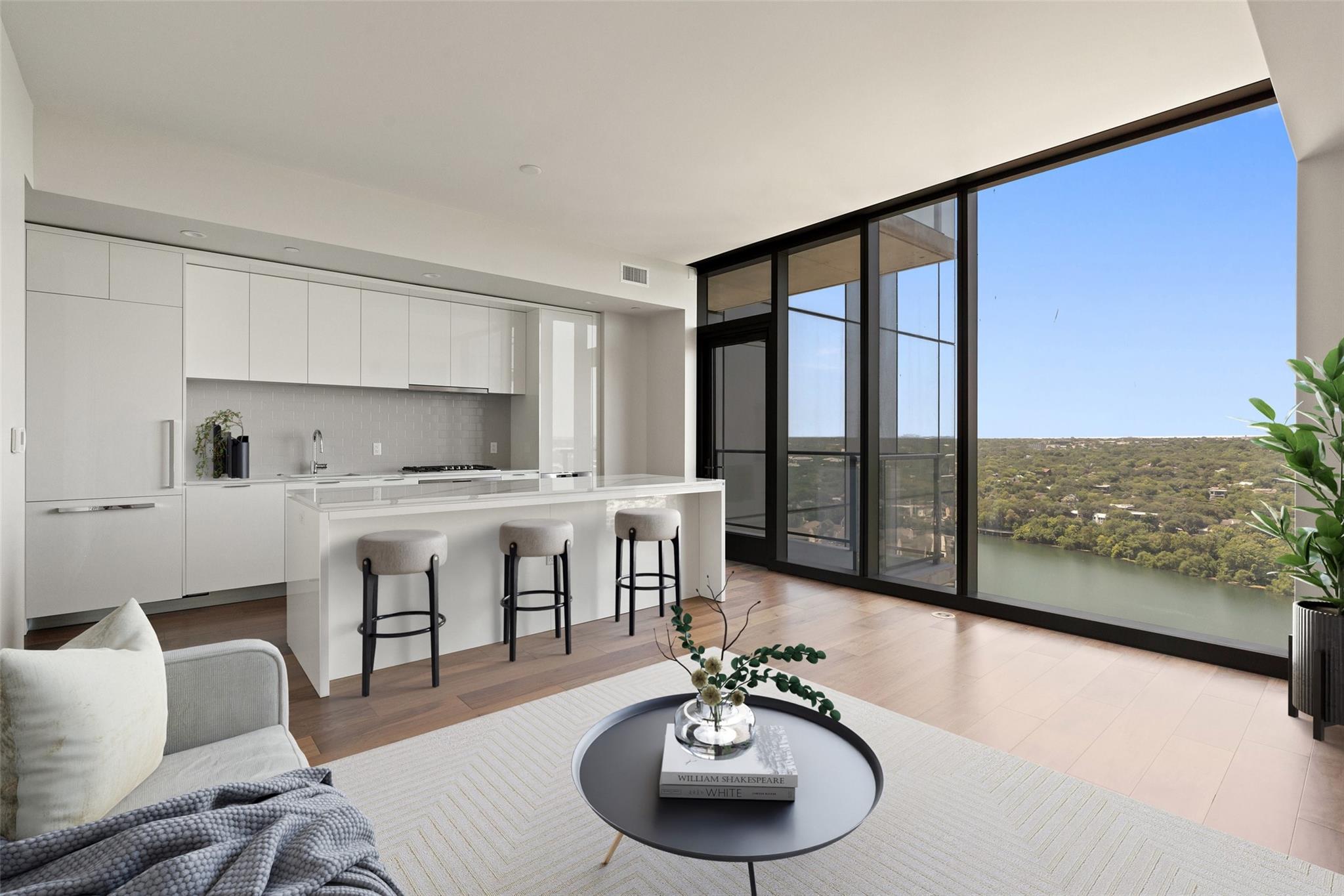 44 East Ave # 2011, Austin, TX 78701