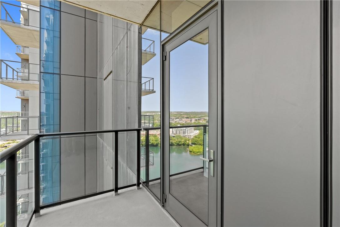 44 East Ave # 2011, Austin, TX 78701