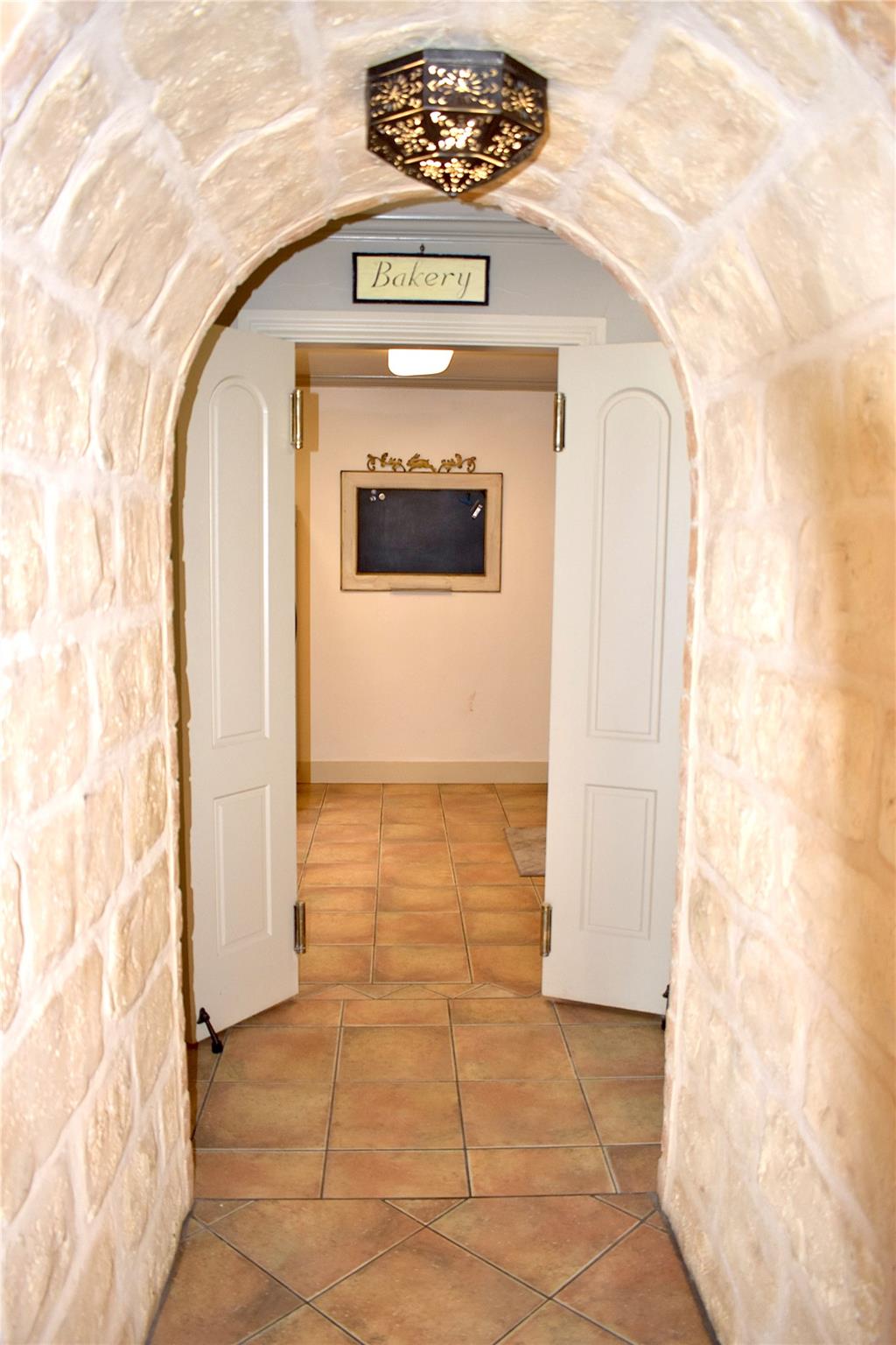 311 Oleander Dr, Marble Falls, TX 78654