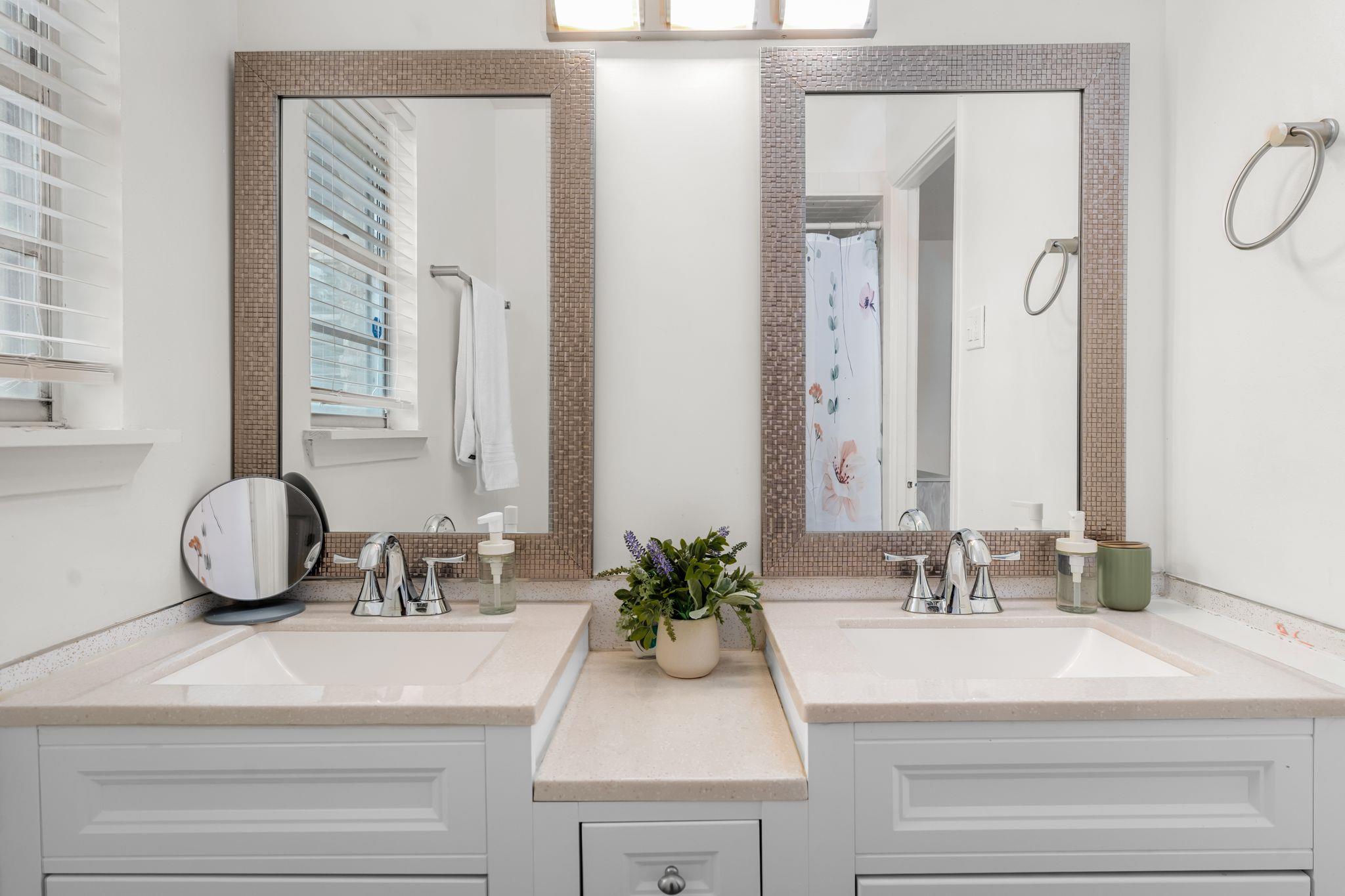 7105 Lilac Ln, Austin, TX 78745