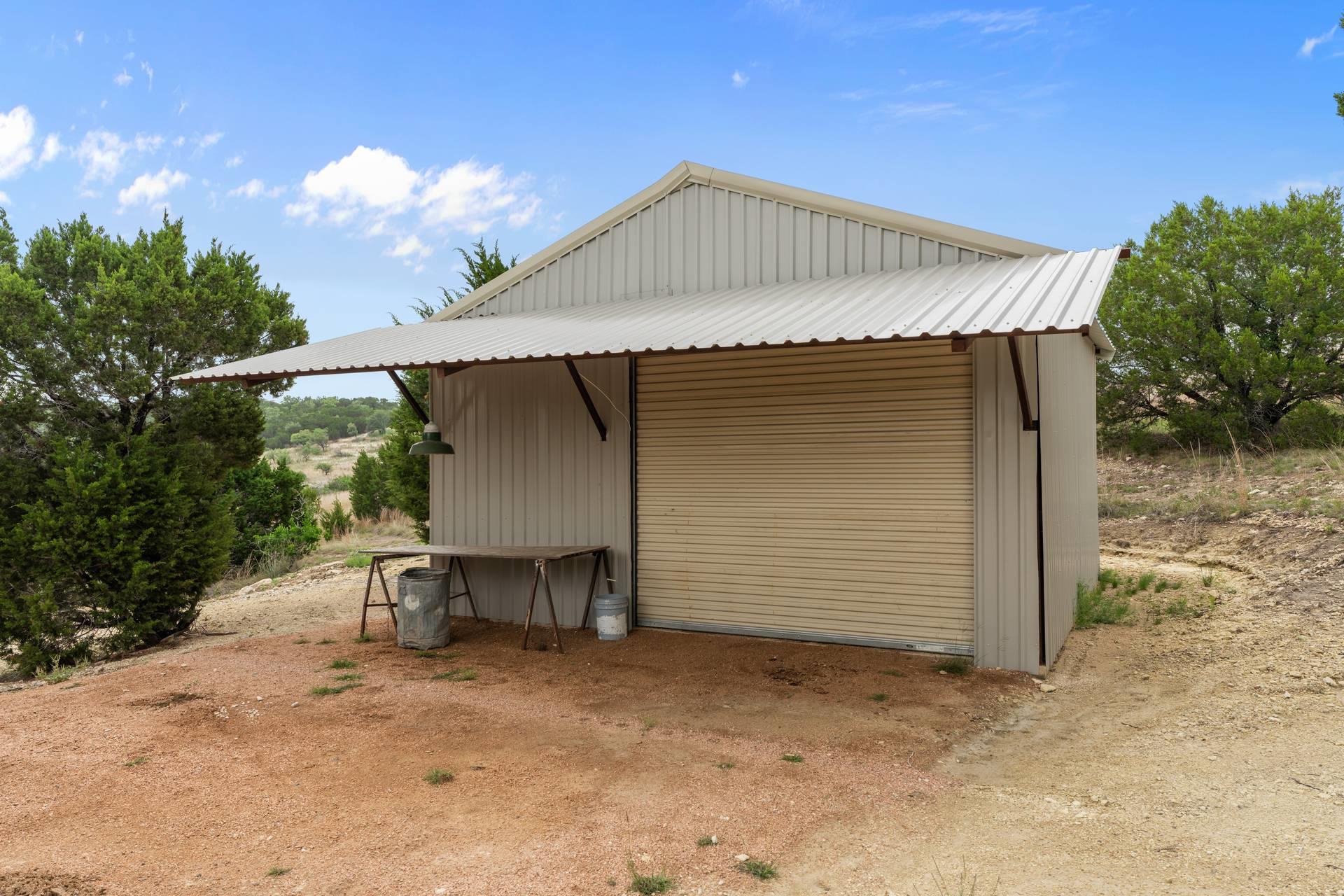 182 Quail Creek Rd, Marble Falls, TX 78654