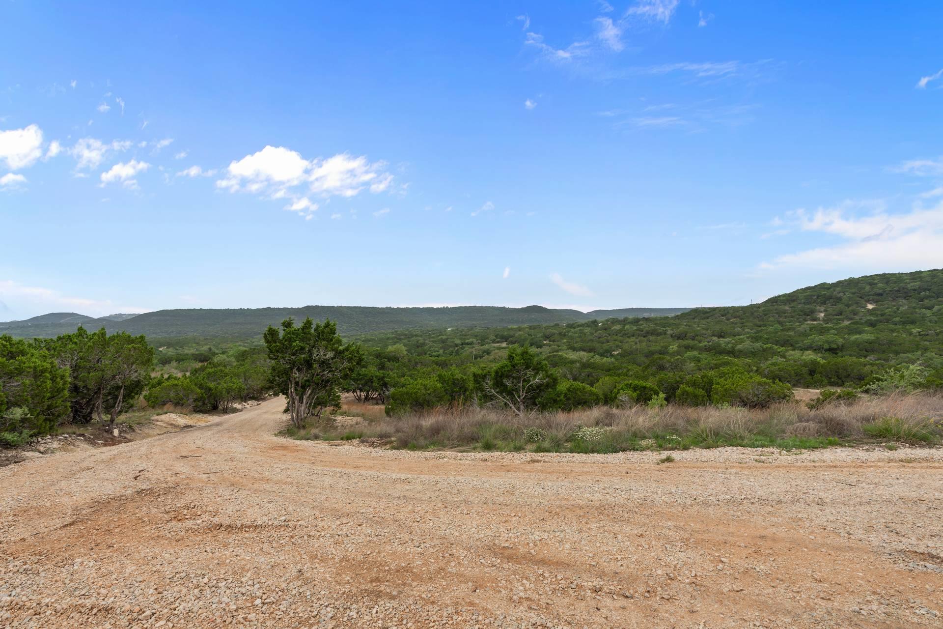 182 Quail Creek Rd, Marble Falls, TX 78654