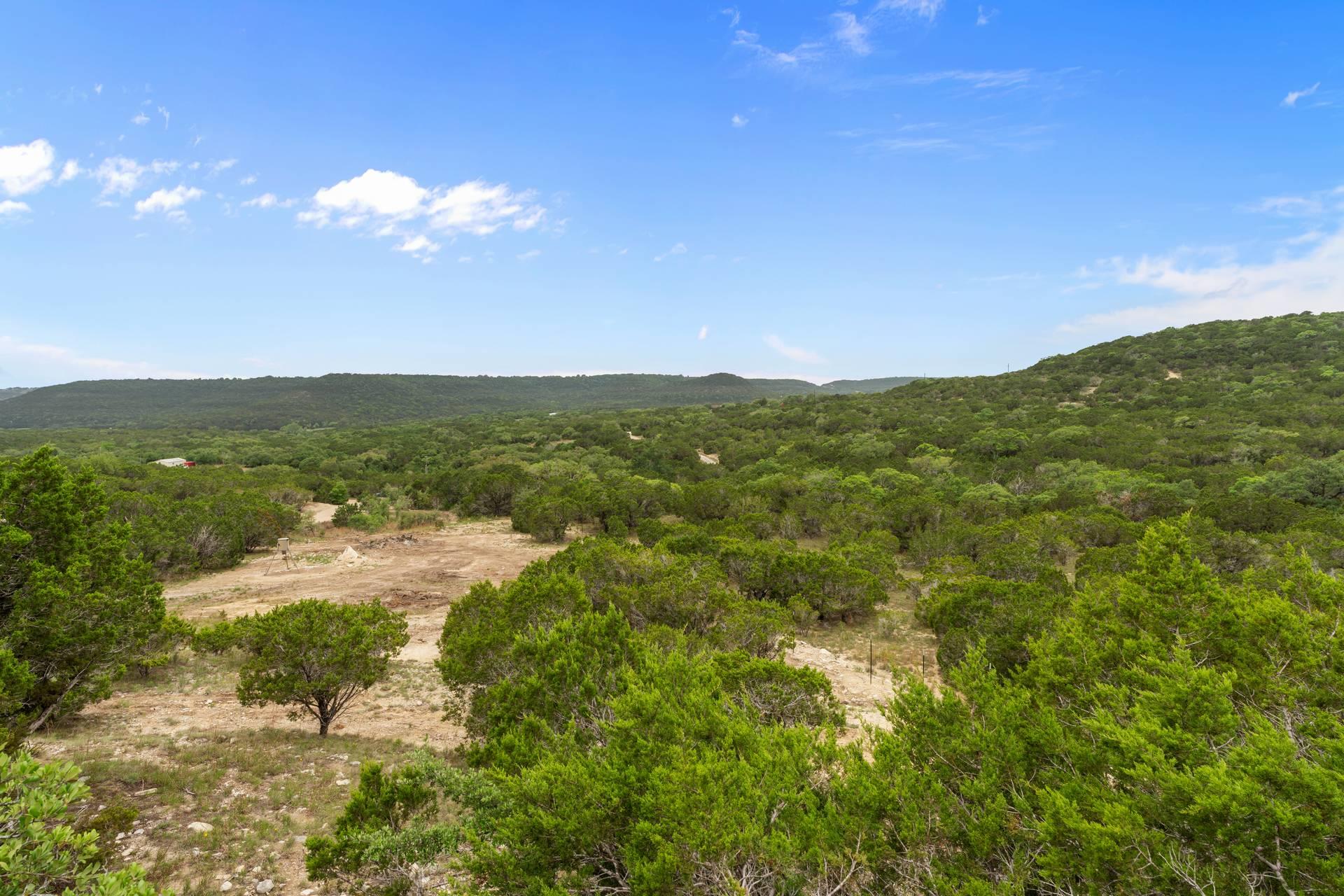 182 Quail Creek Rd, Marble Falls, TX 78654