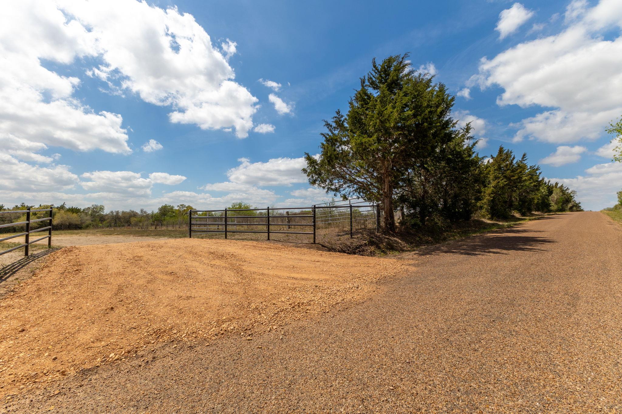 1910 (Tract #1) Baca Loop, Flatonia, TX 78941