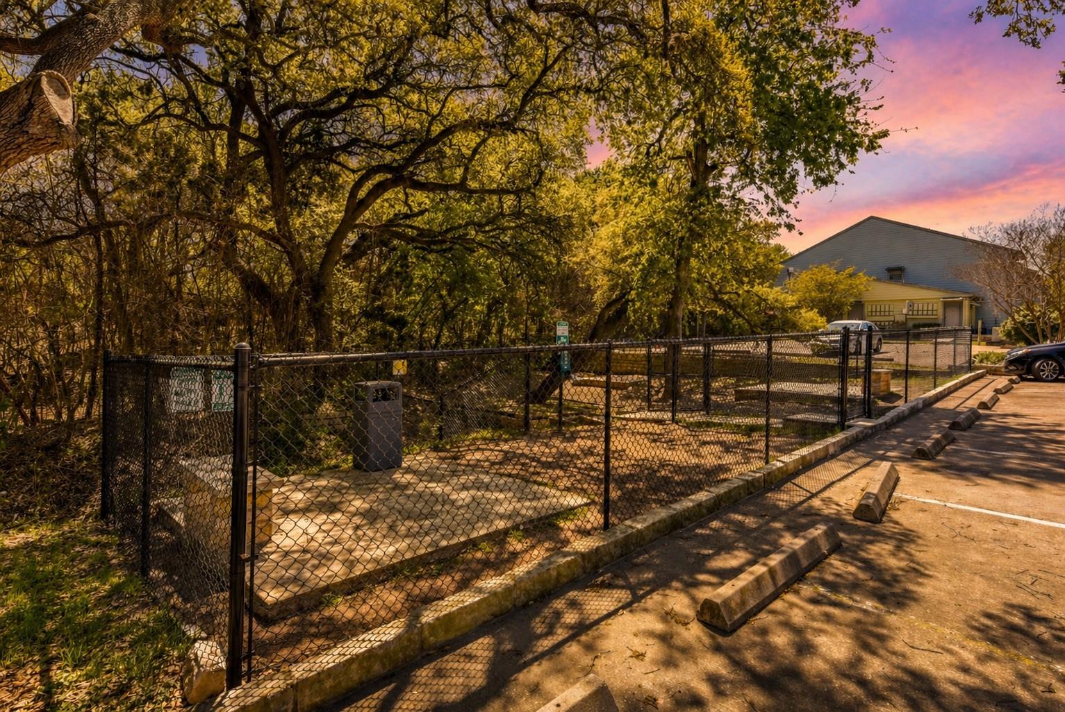 3204 Menchaca Rd # 303, Austin, TX 78704