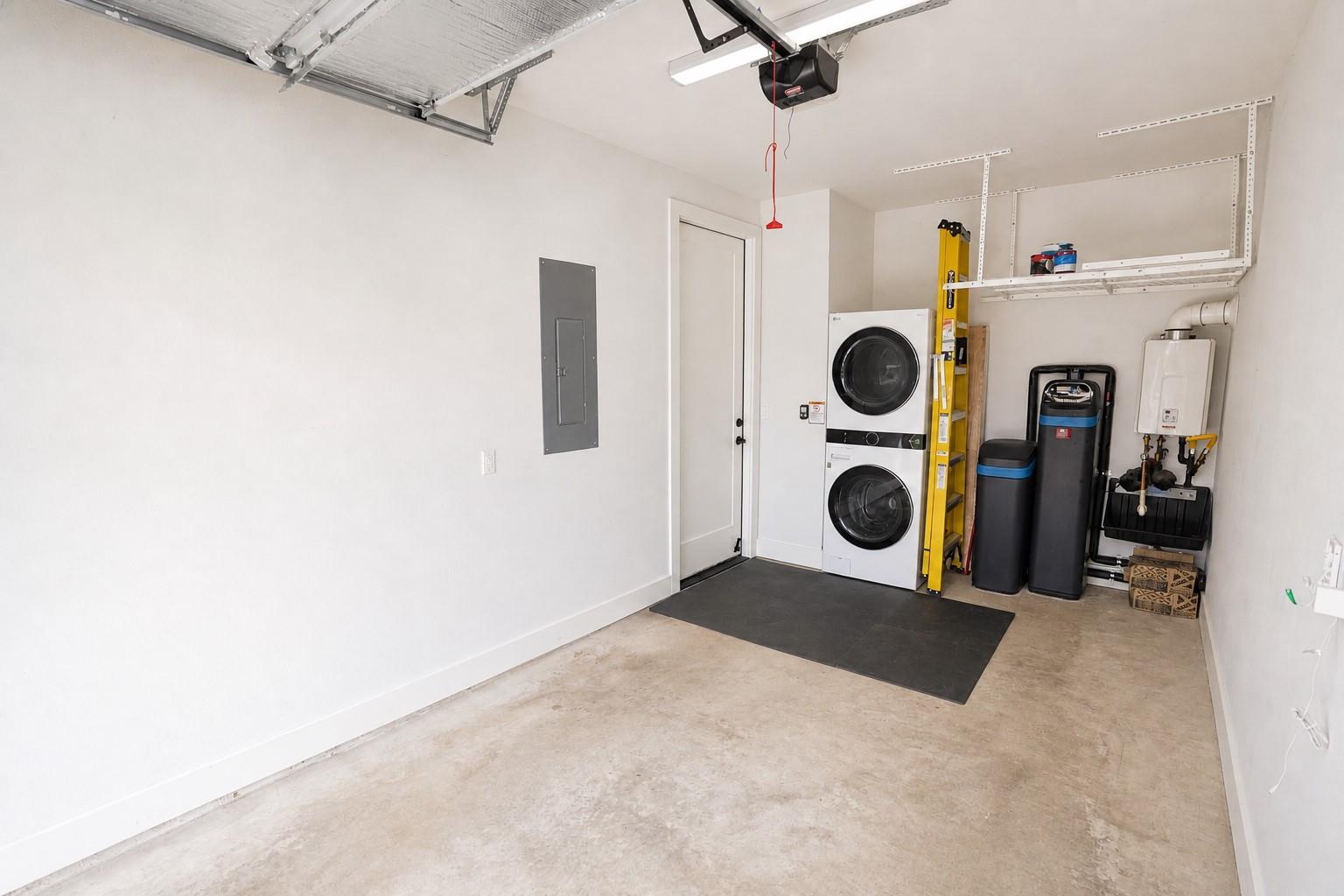 1123 Omega Ave # 1, Austin, TX 78721