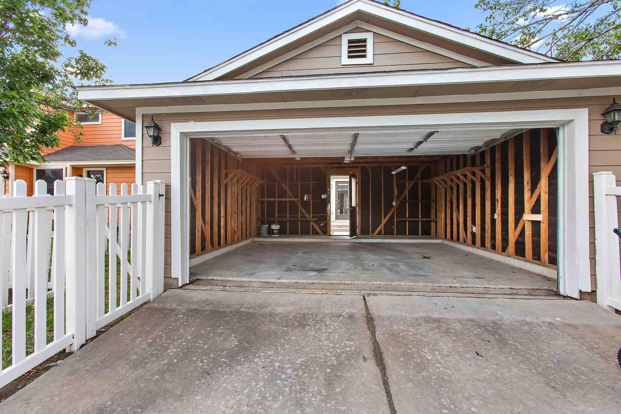 280 Strawn, Kyle, TX 78640