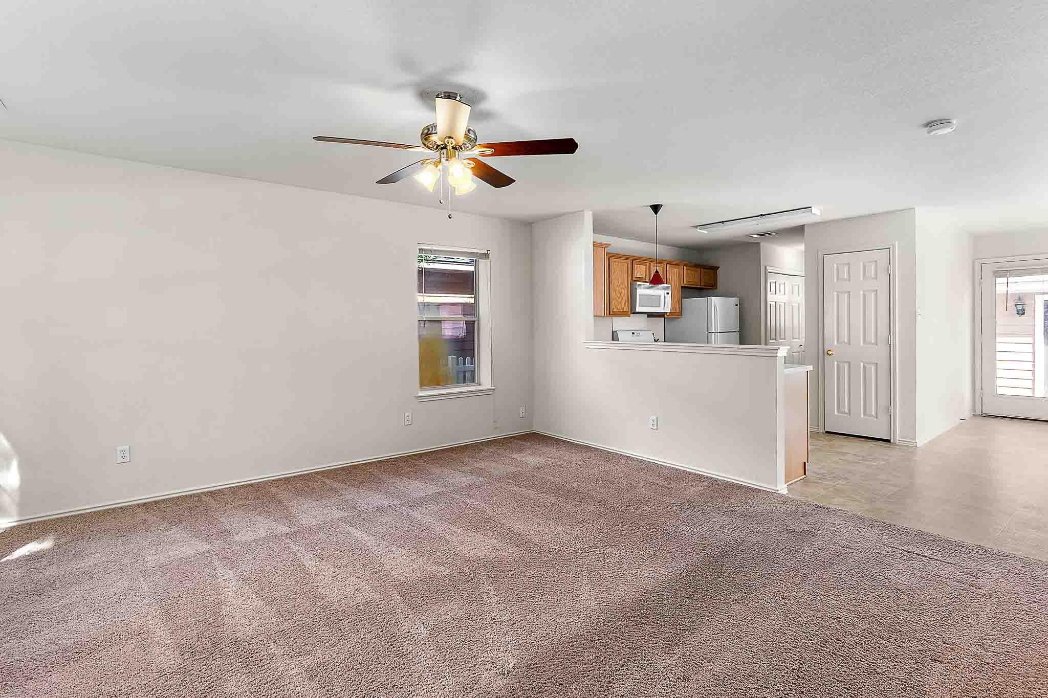 280 Strawn, Kyle, TX 78640