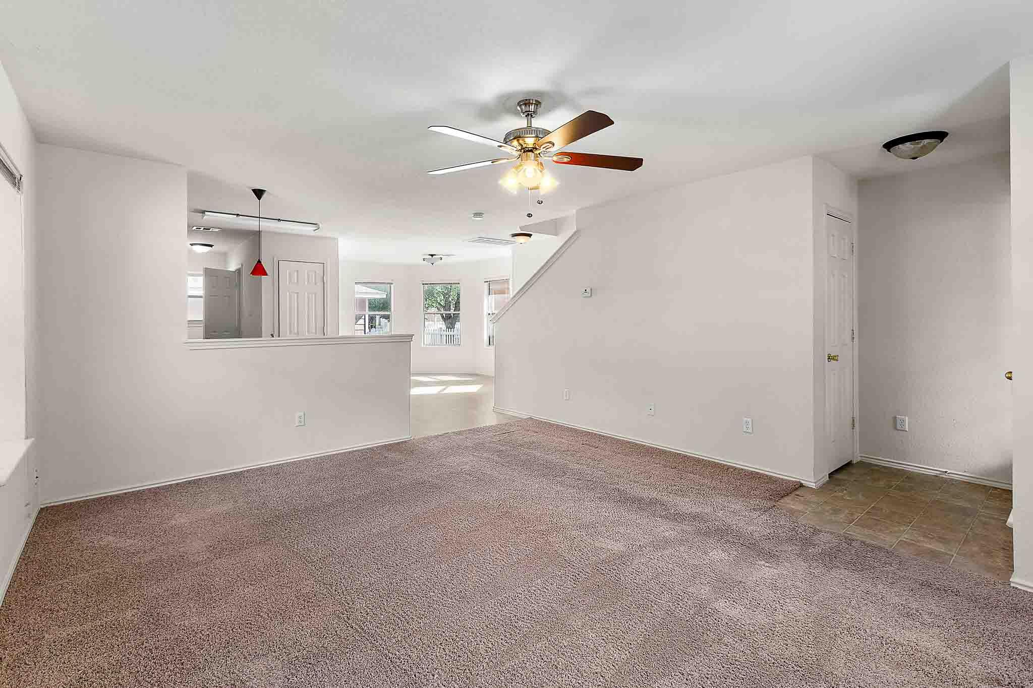 280 Strawn, Kyle, TX 78640