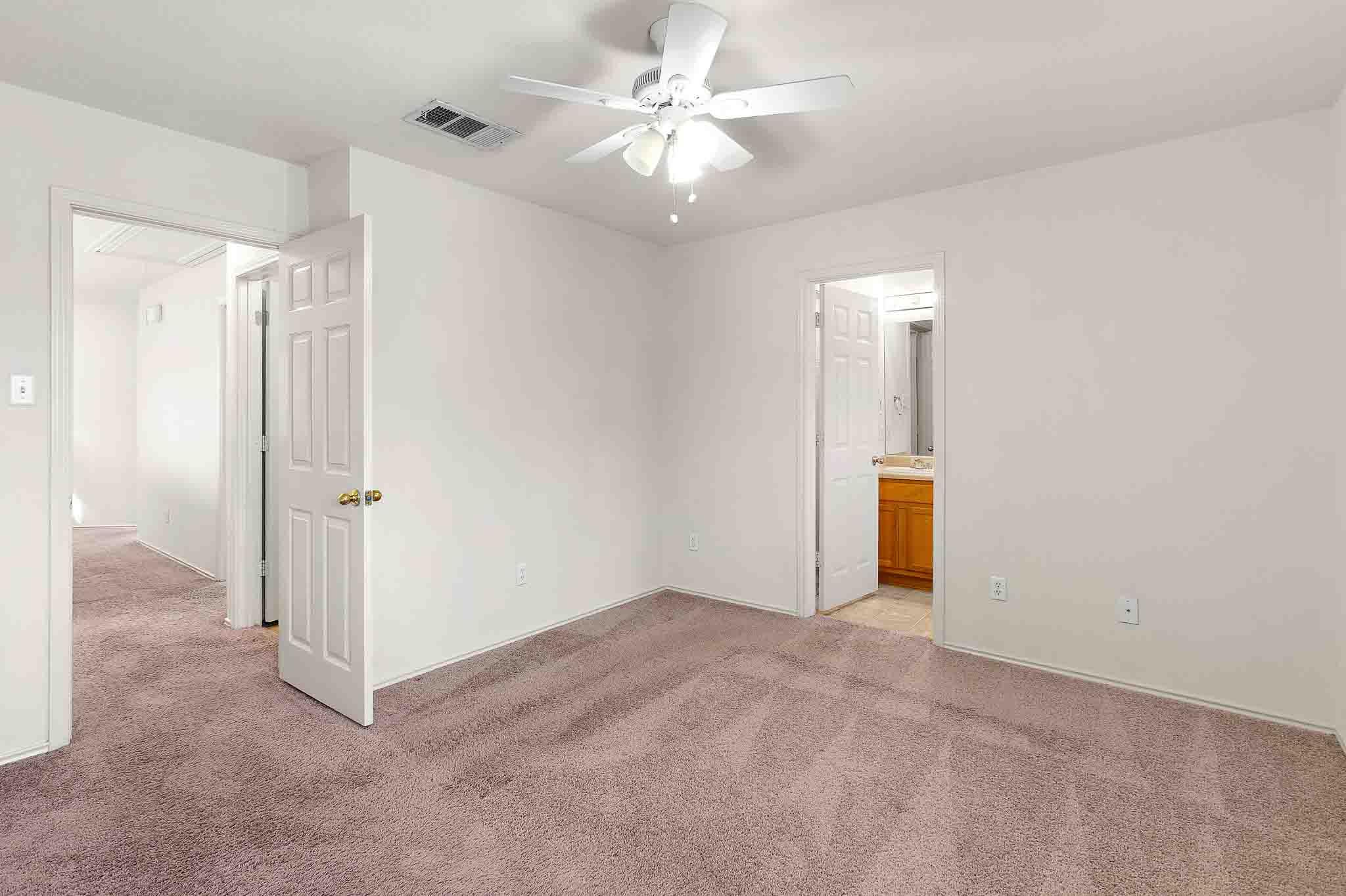 280 Strawn, Kyle, TX 78640