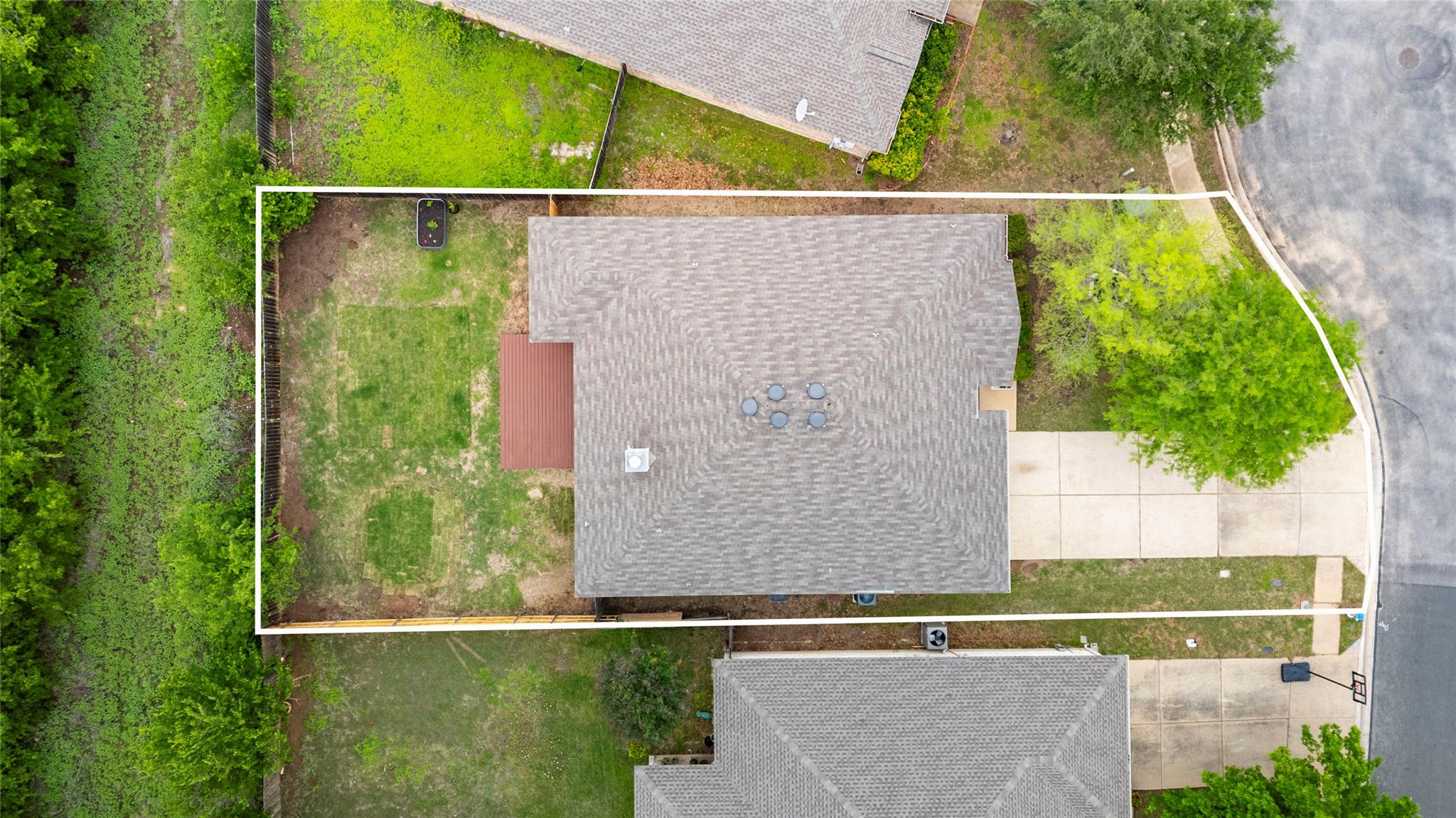 129 Barn Owl Loop, Leander, TX 78641