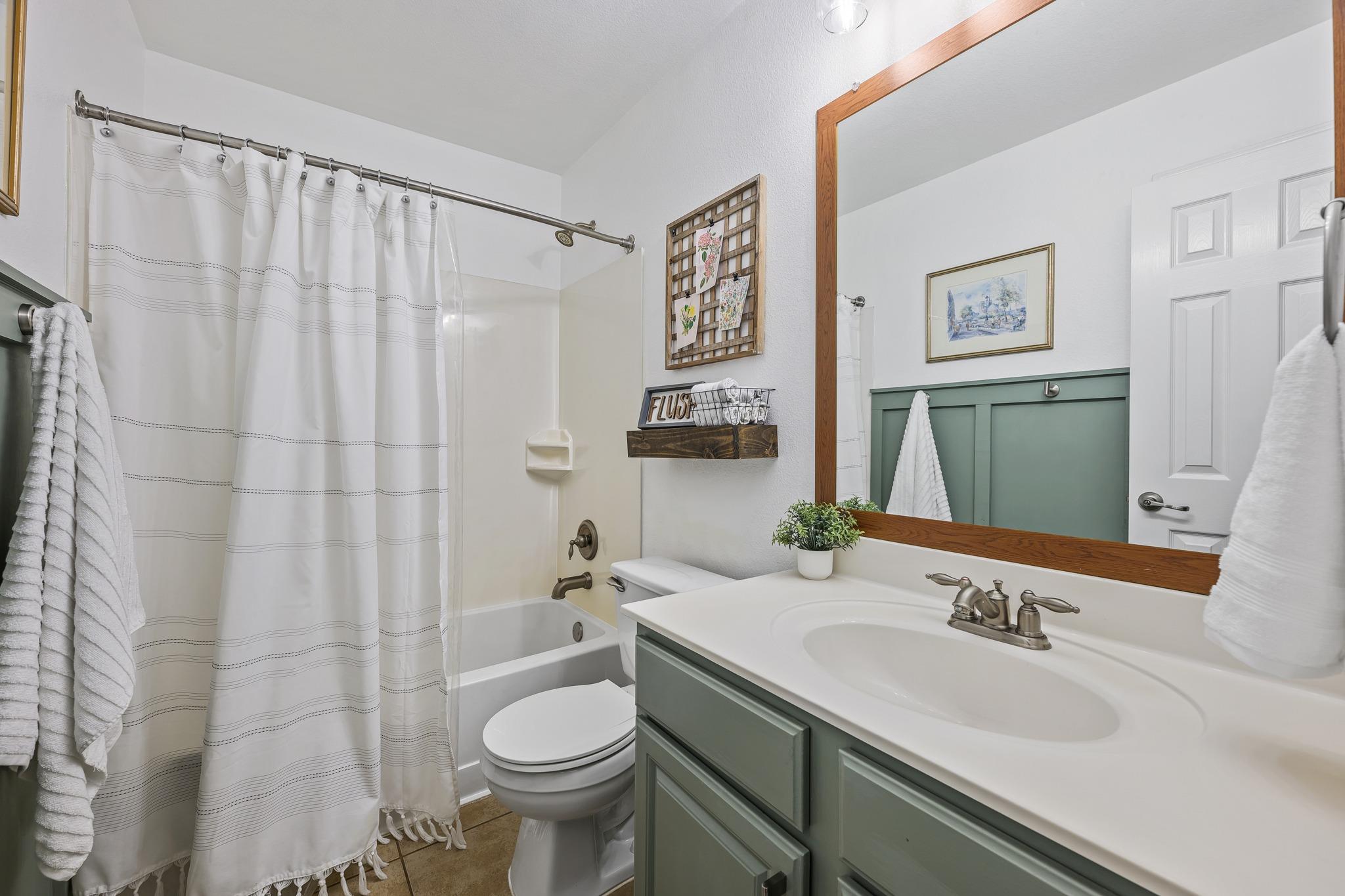 129 Barn Owl Loop, Leander, TX 78641