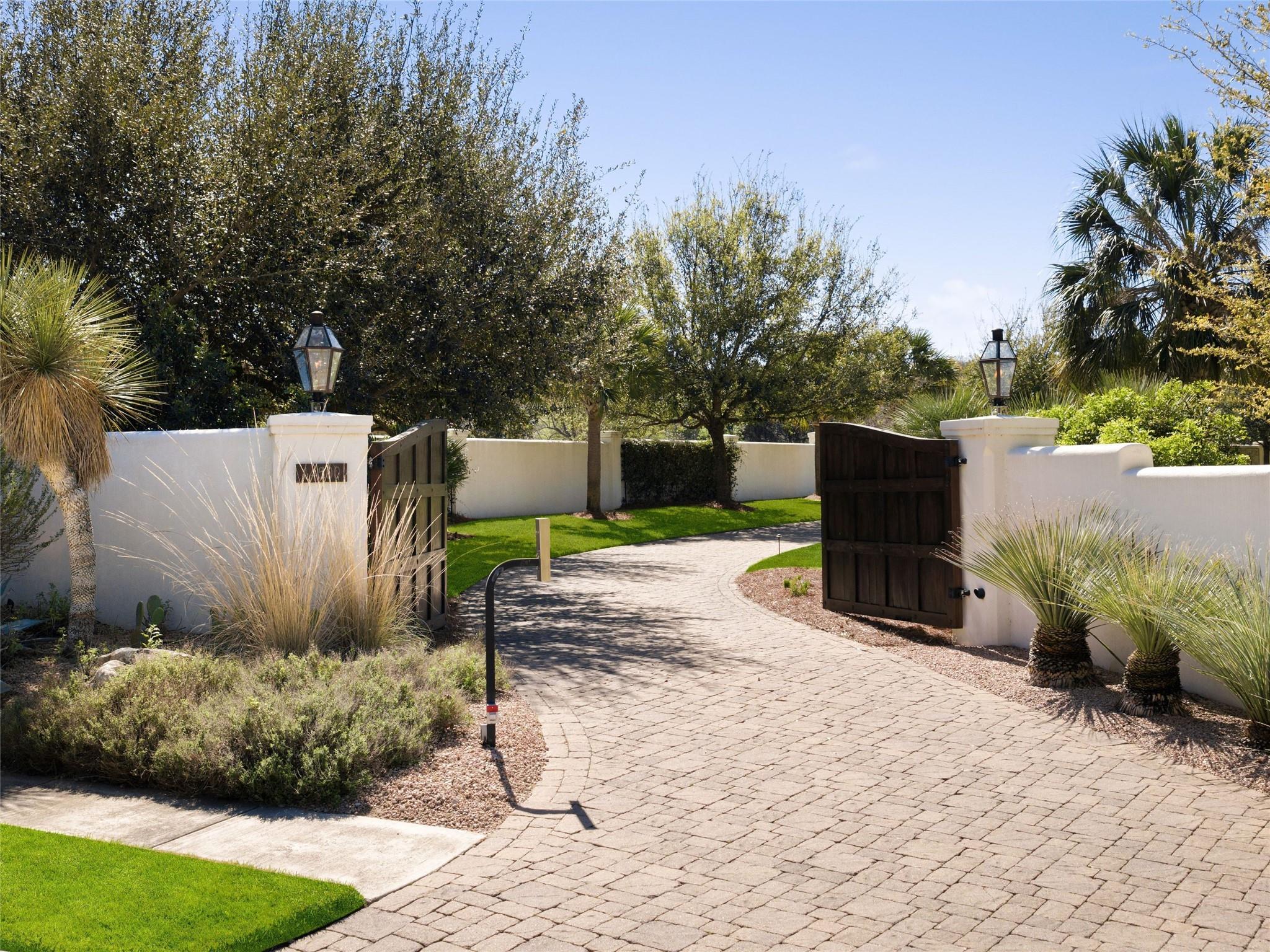 14500 Flat Top Ranch Rd, Austin, TX 78732