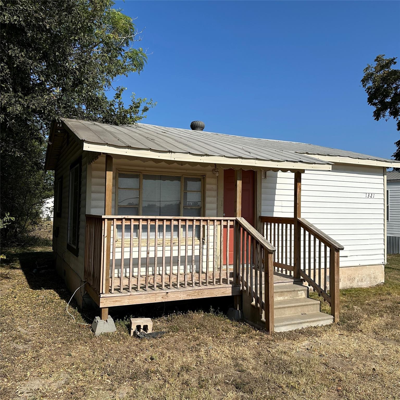 1321 Harris Hill Rd, San Marcos, TX 78666