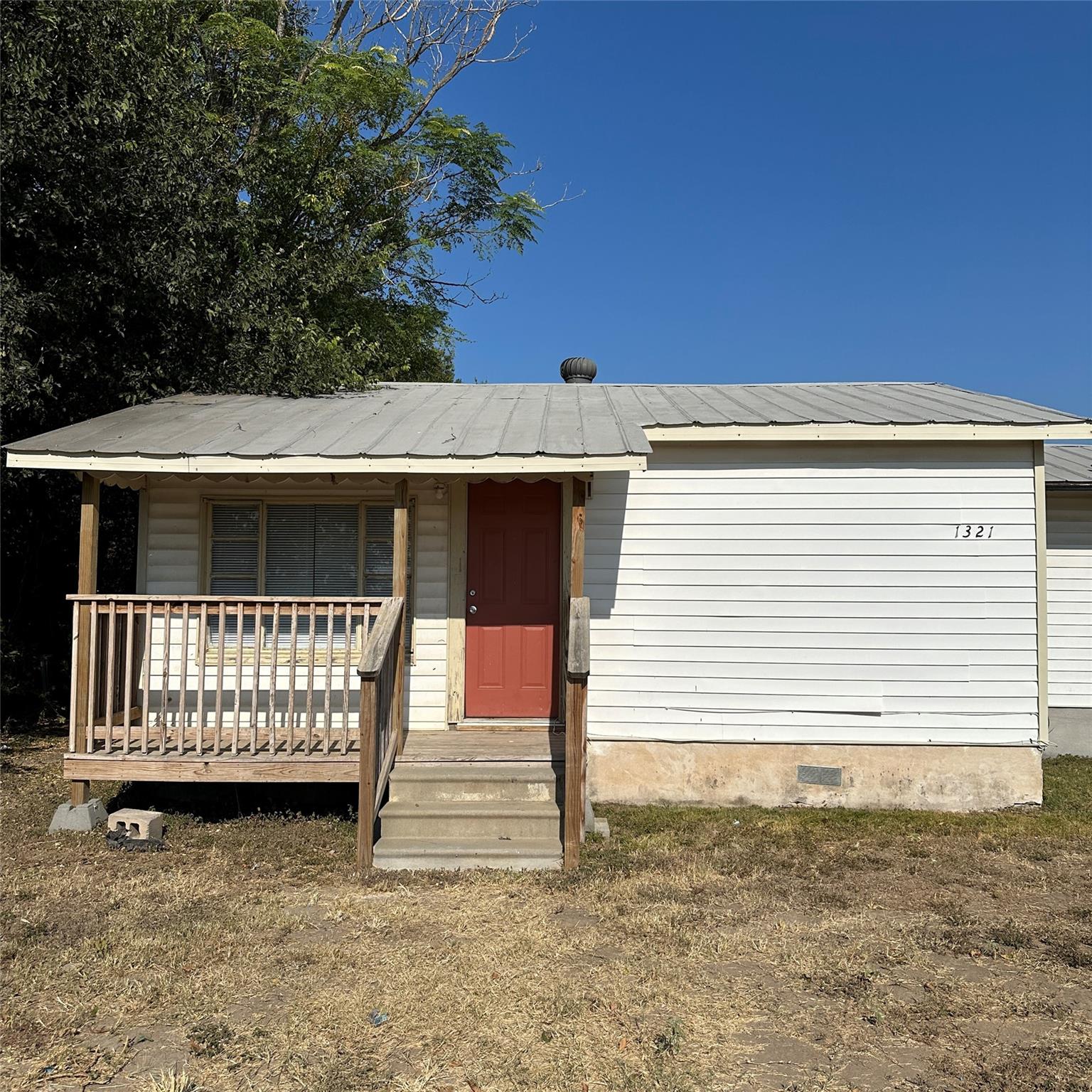 1321 Harris Hill Rd, San Marcos, TX 78666
