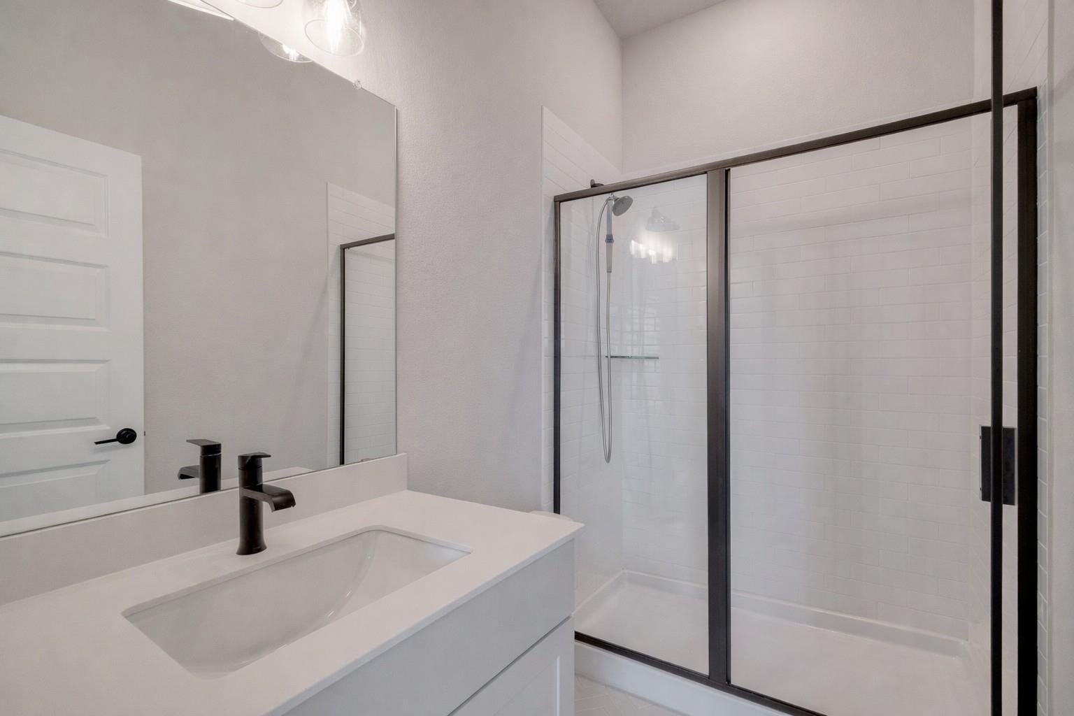 109 Isaac White Dr, Bastrop, TX 78602