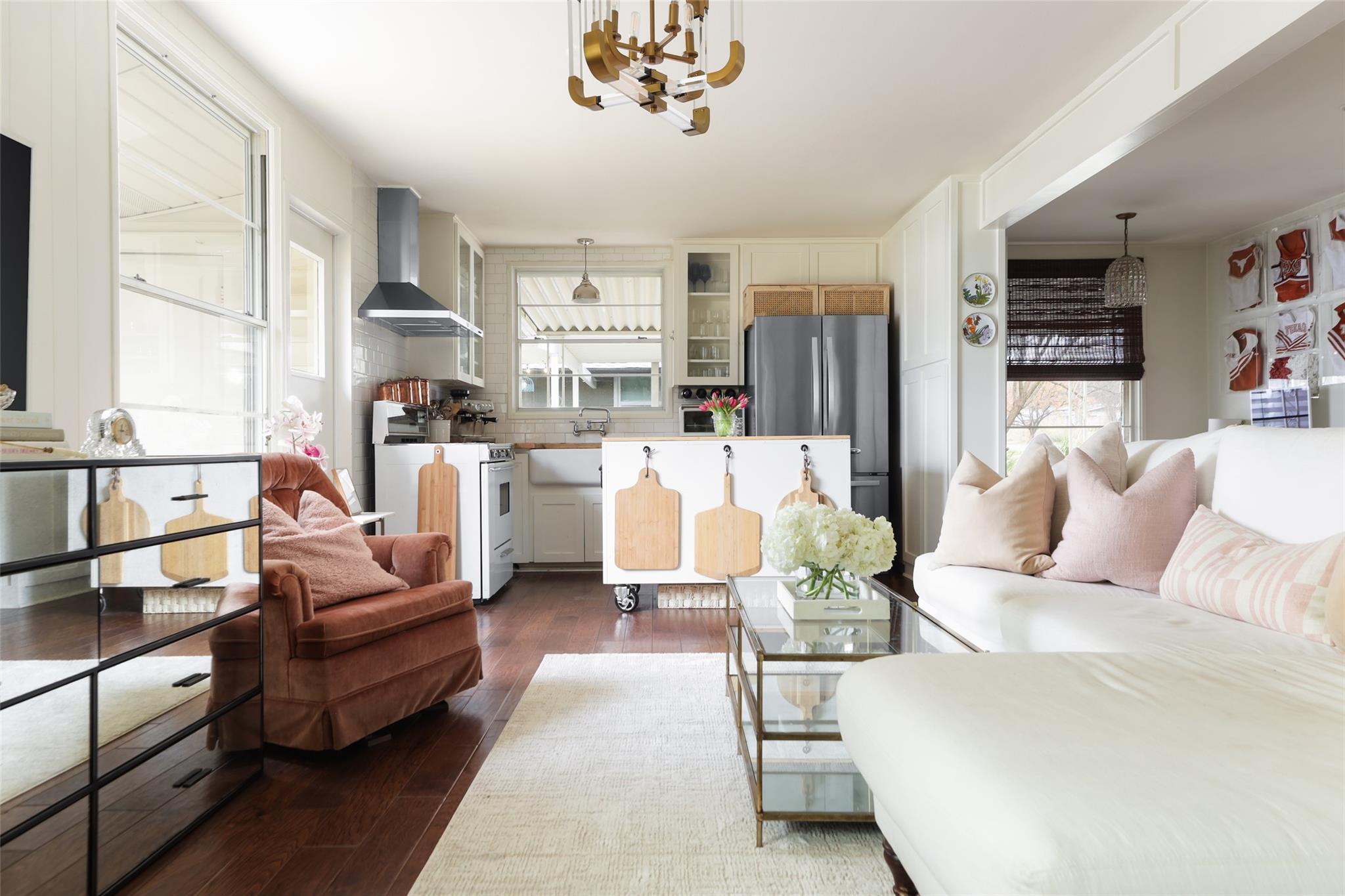 1507 Corona Dr, Austin, TX 78723