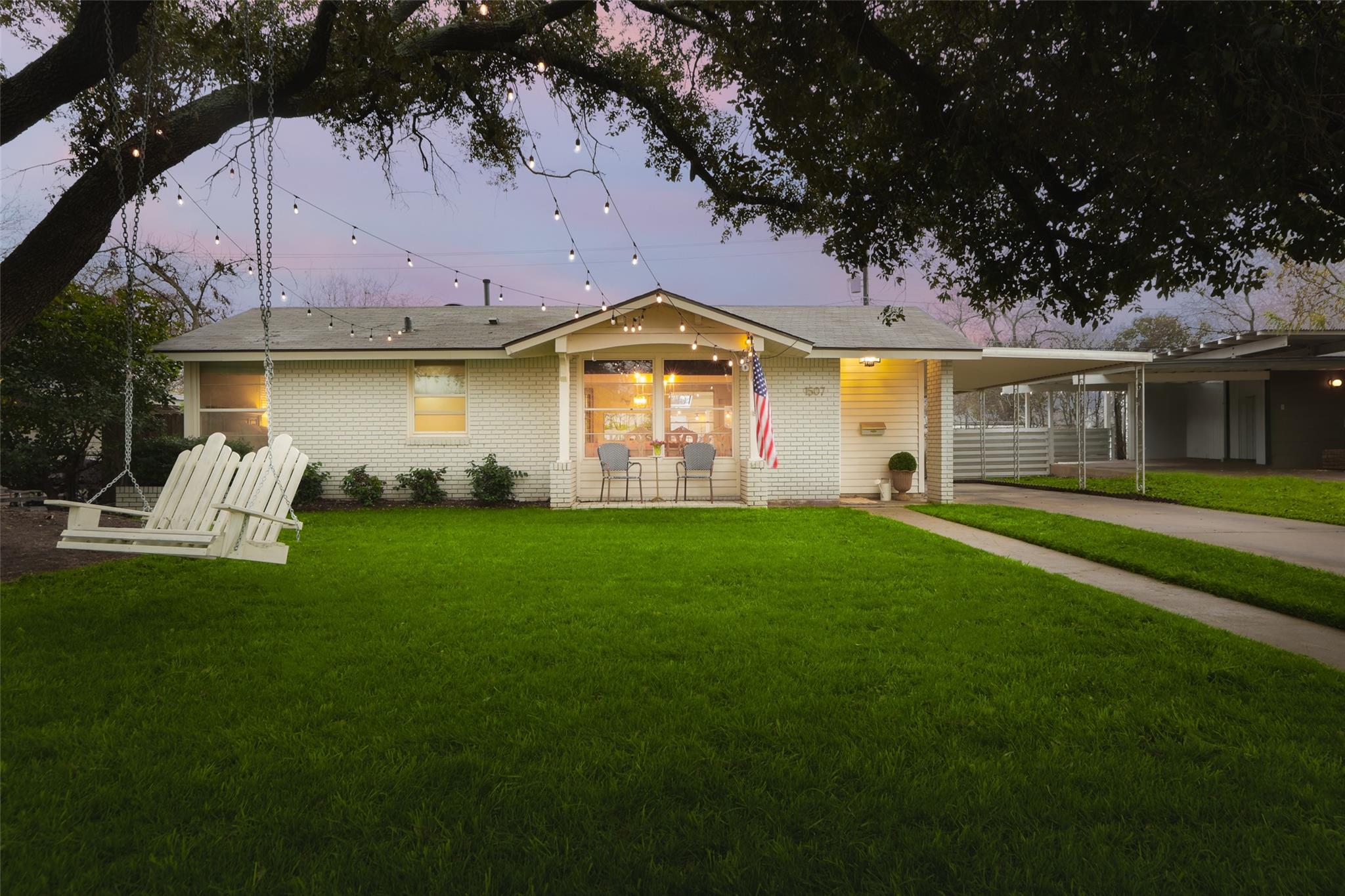 1507 Corona Dr, Austin, TX 78723