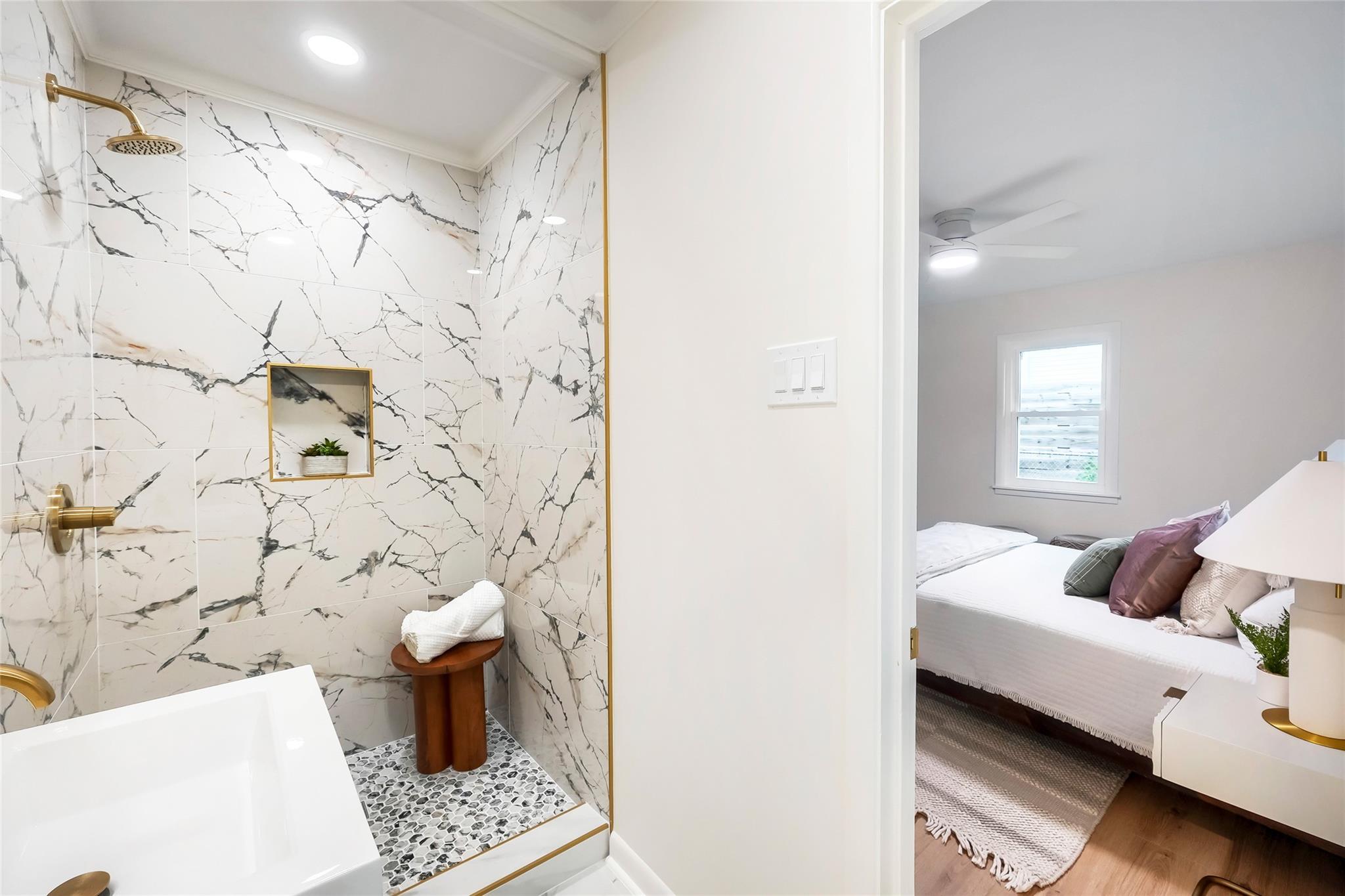 5907 Eureka Dr, Austin, TX 78745