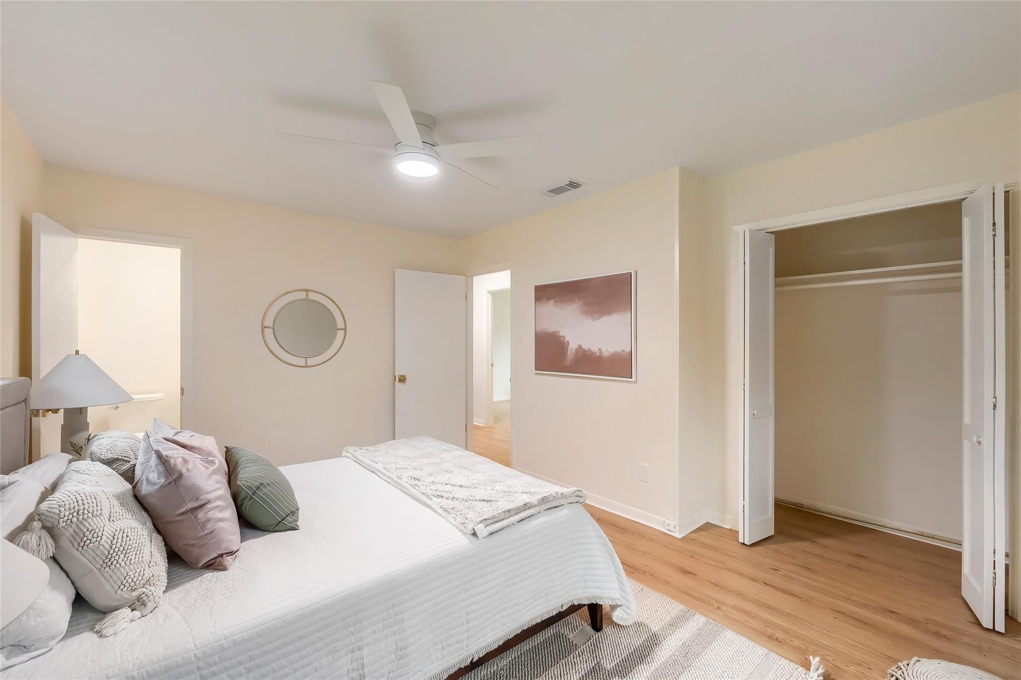 5907 Eureka Dr, Austin, TX 78745