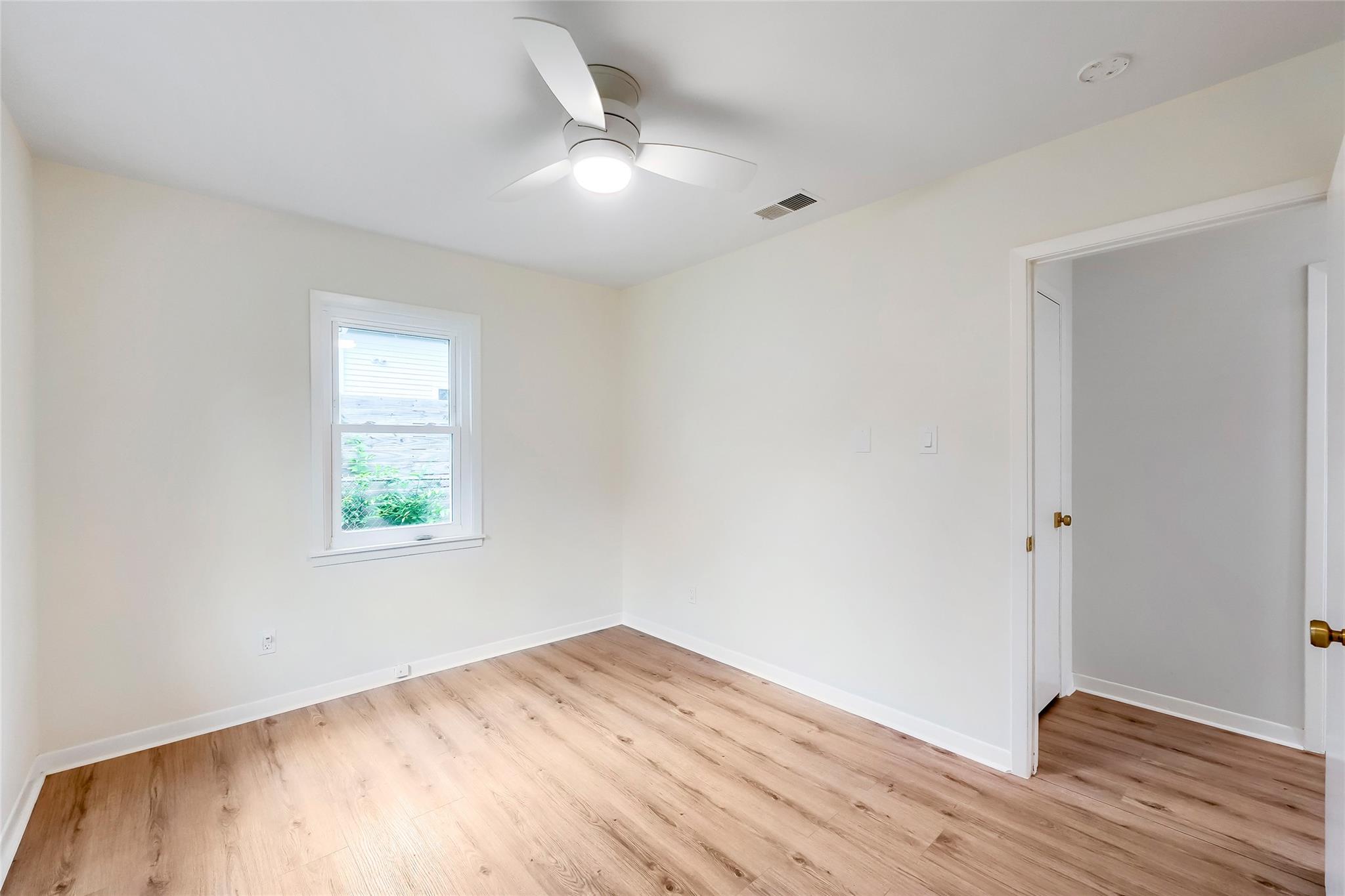 5907 Eureka Dr, Austin, TX 78745