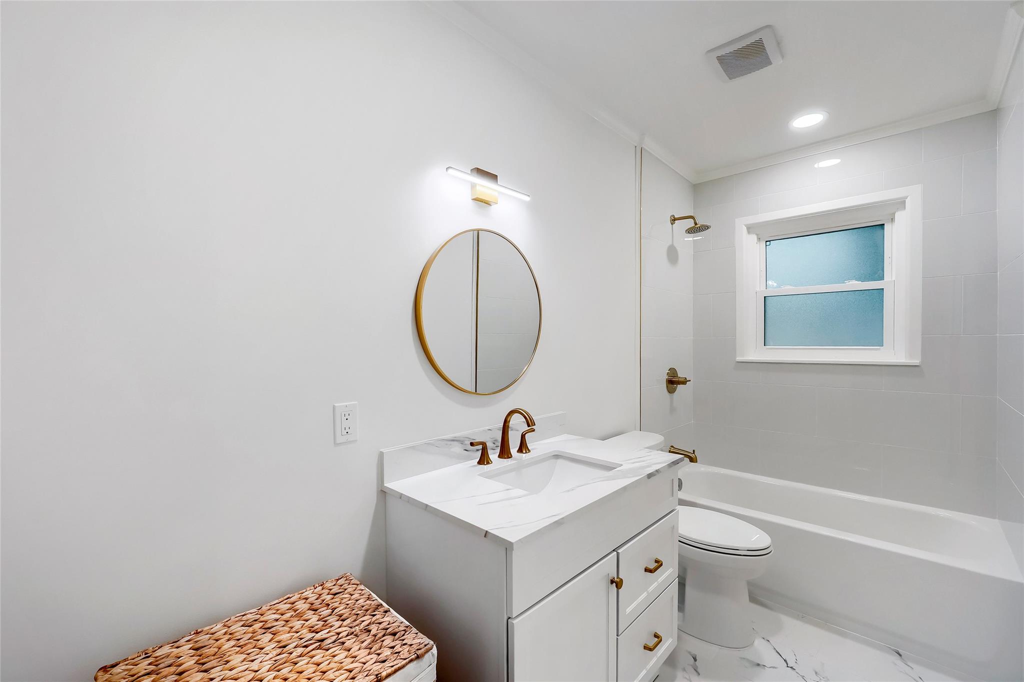 5907 Eureka Dr, Austin, TX 78745